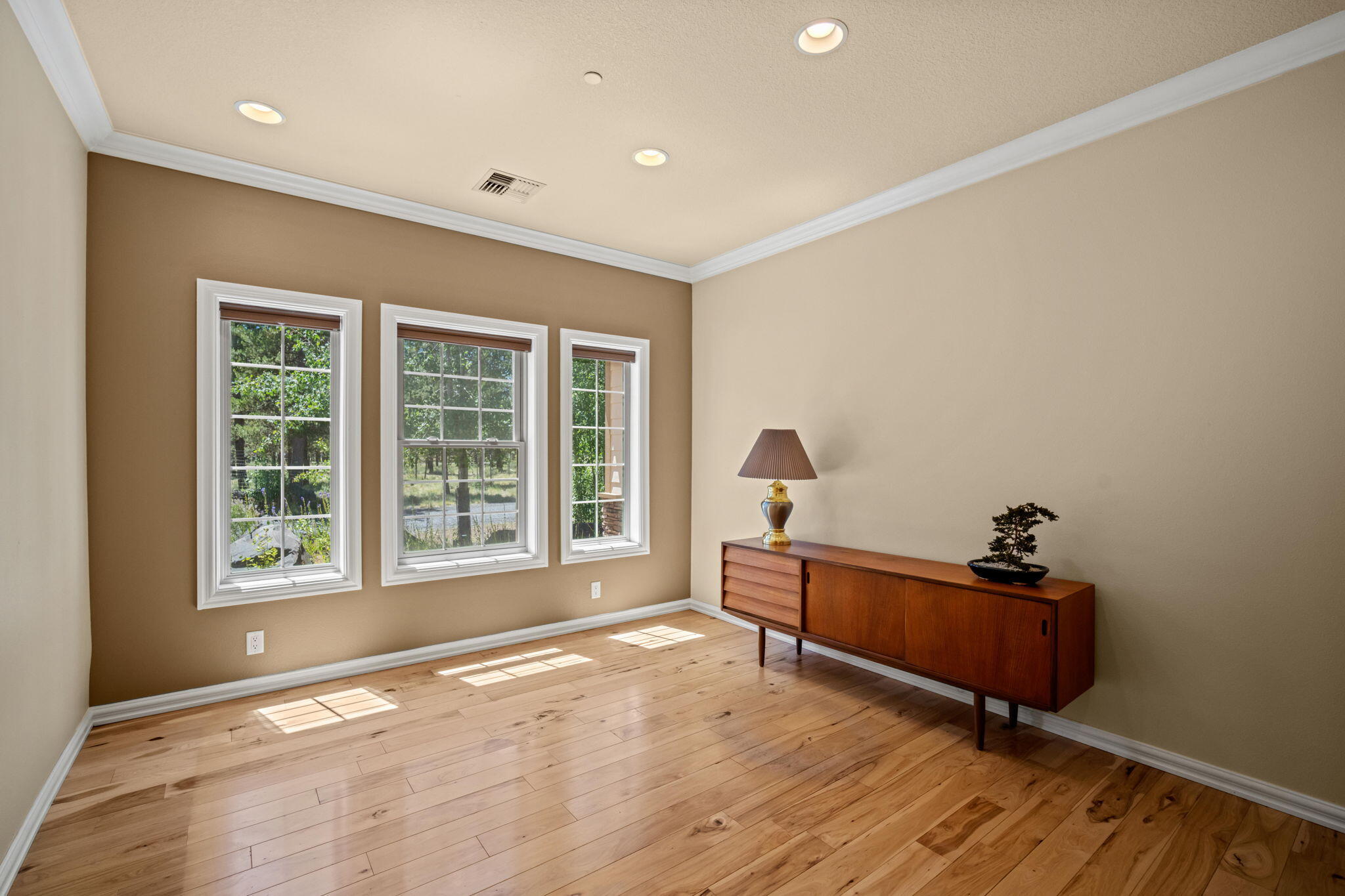 17170 Shawnee Circle