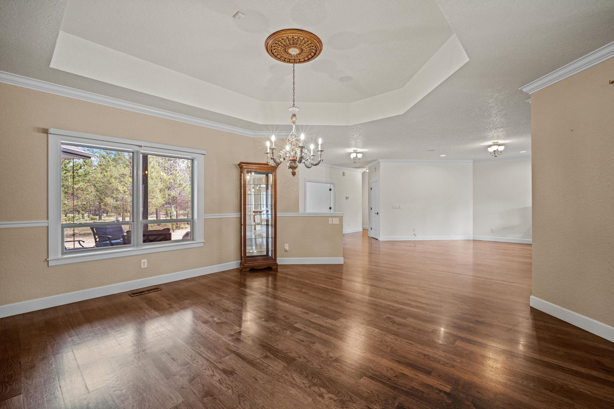 17045 Shawnee Circle