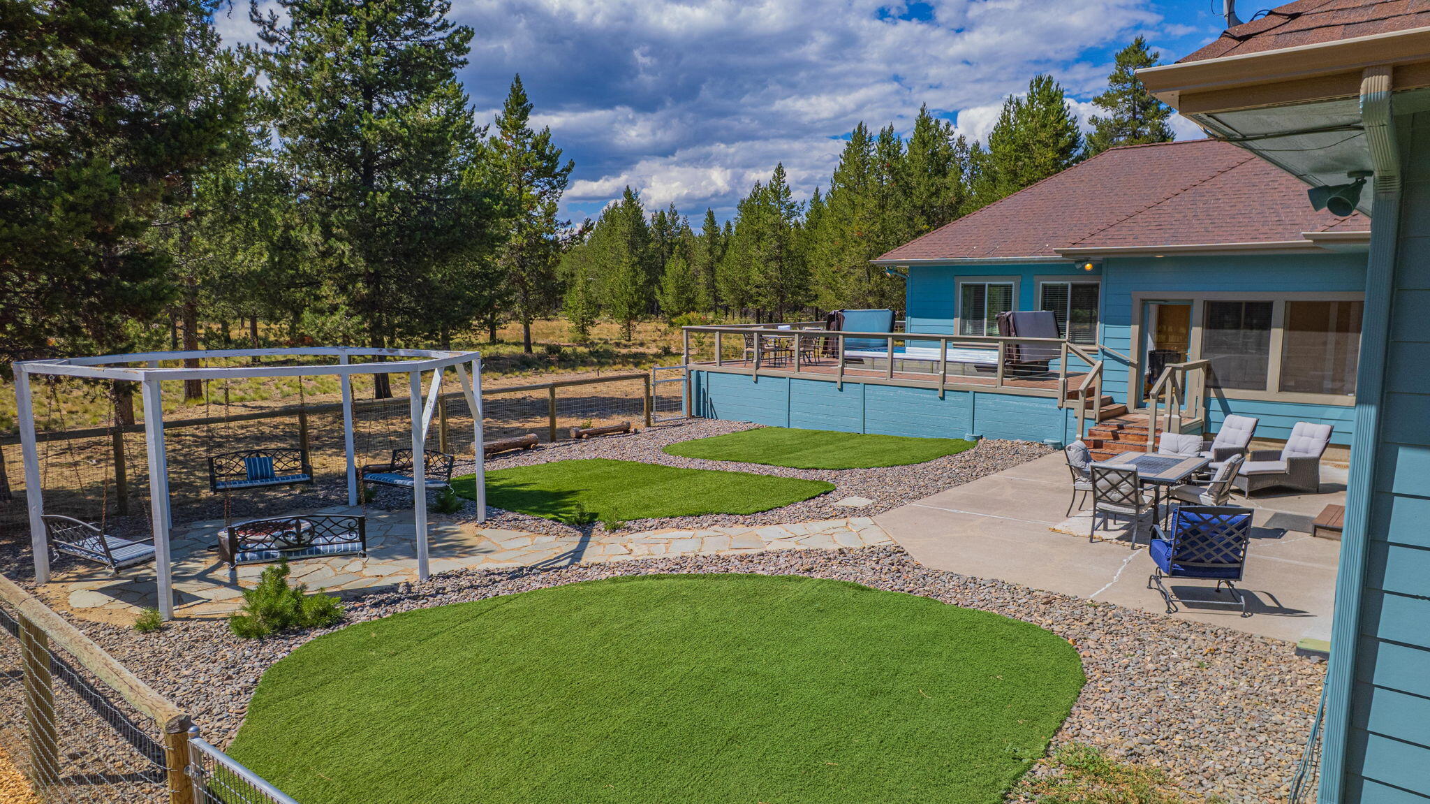 17045 Shawnee Circle