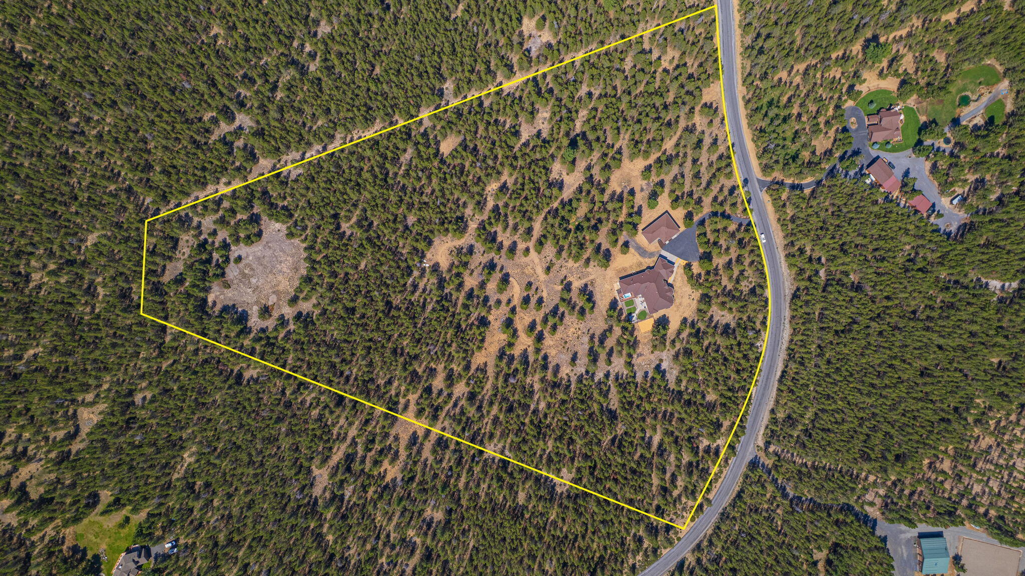 17045 Shawnee Circle