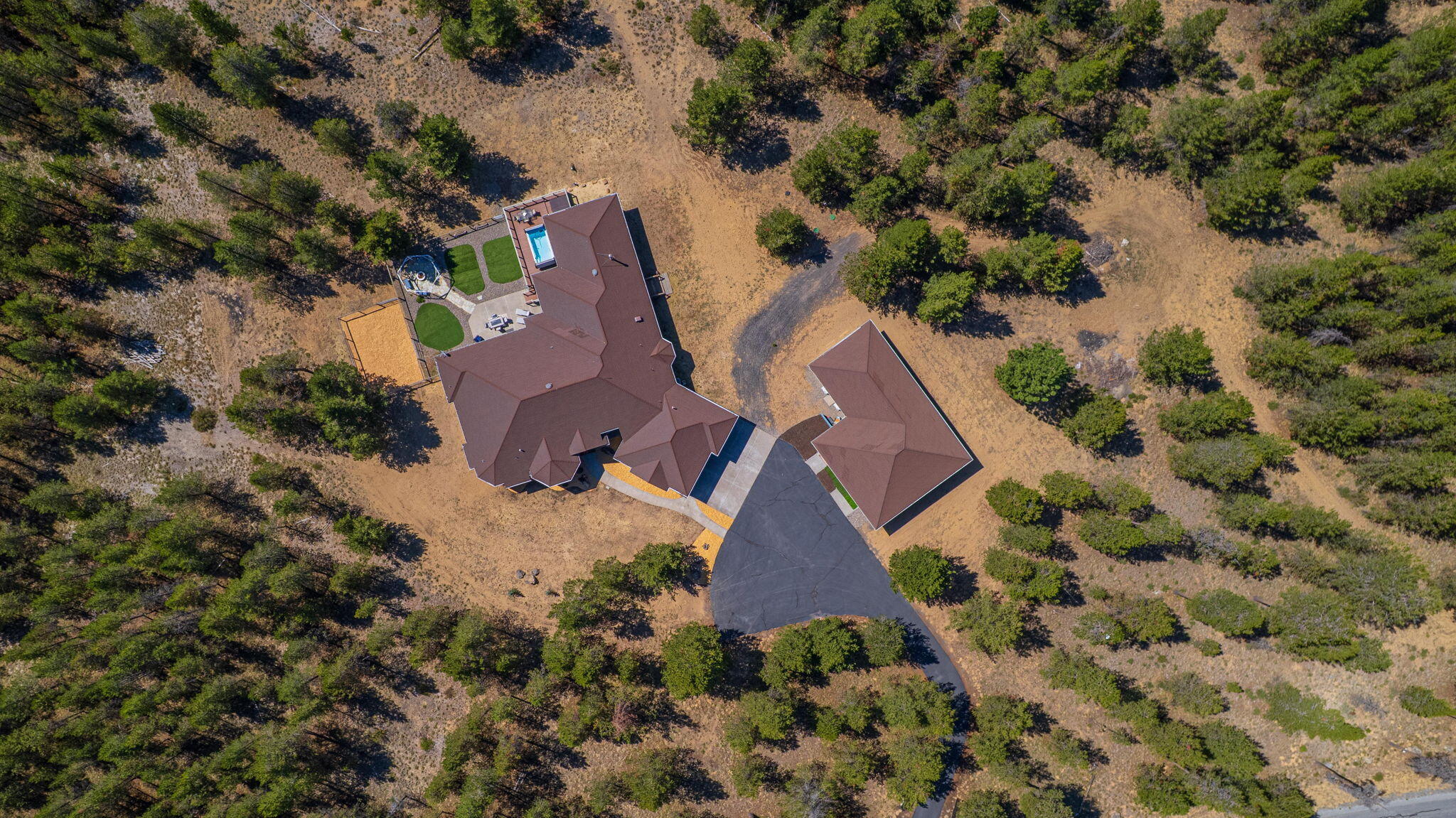 17045 Shawnee Circle