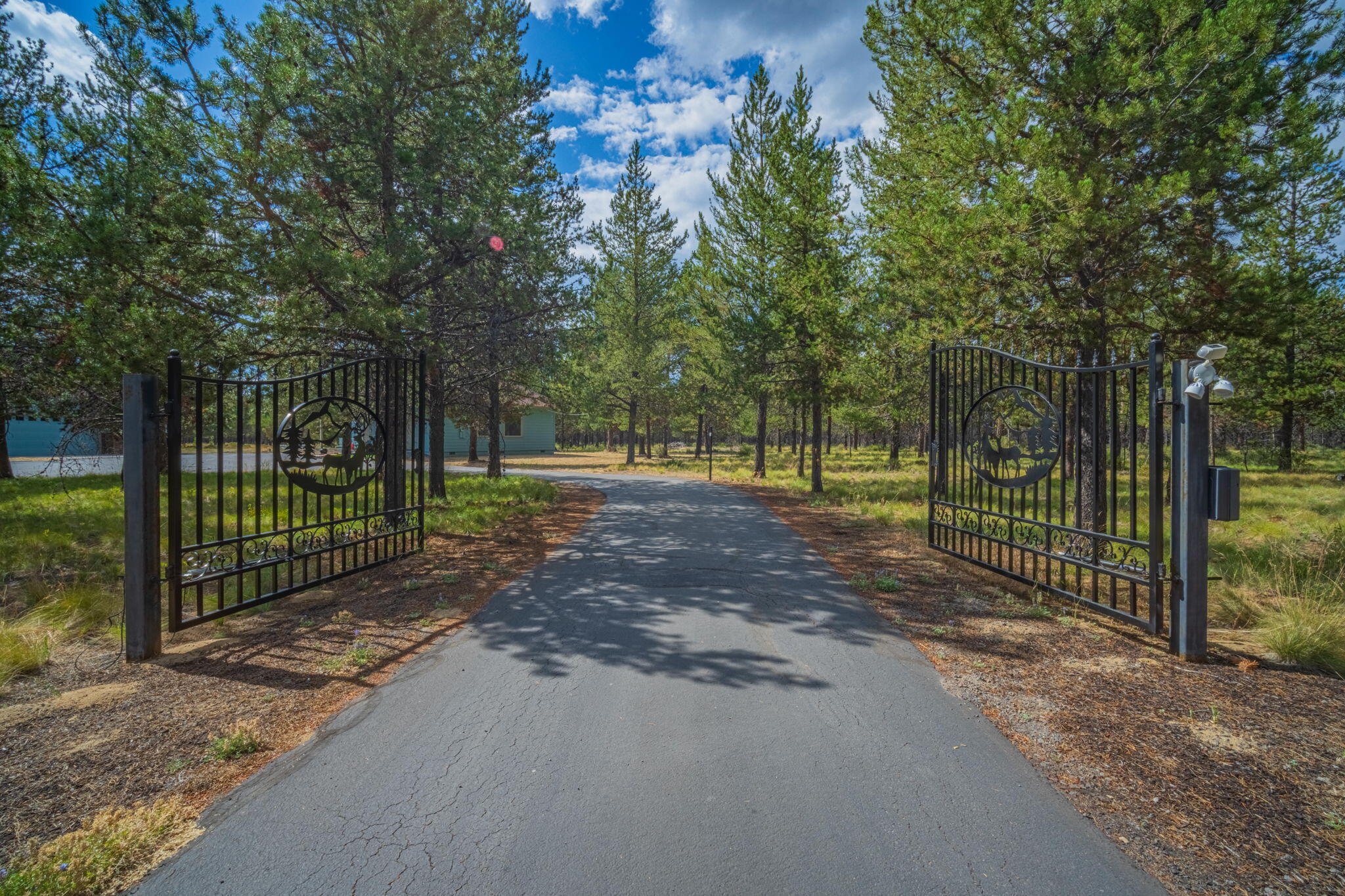 17045 Shawnee Circle