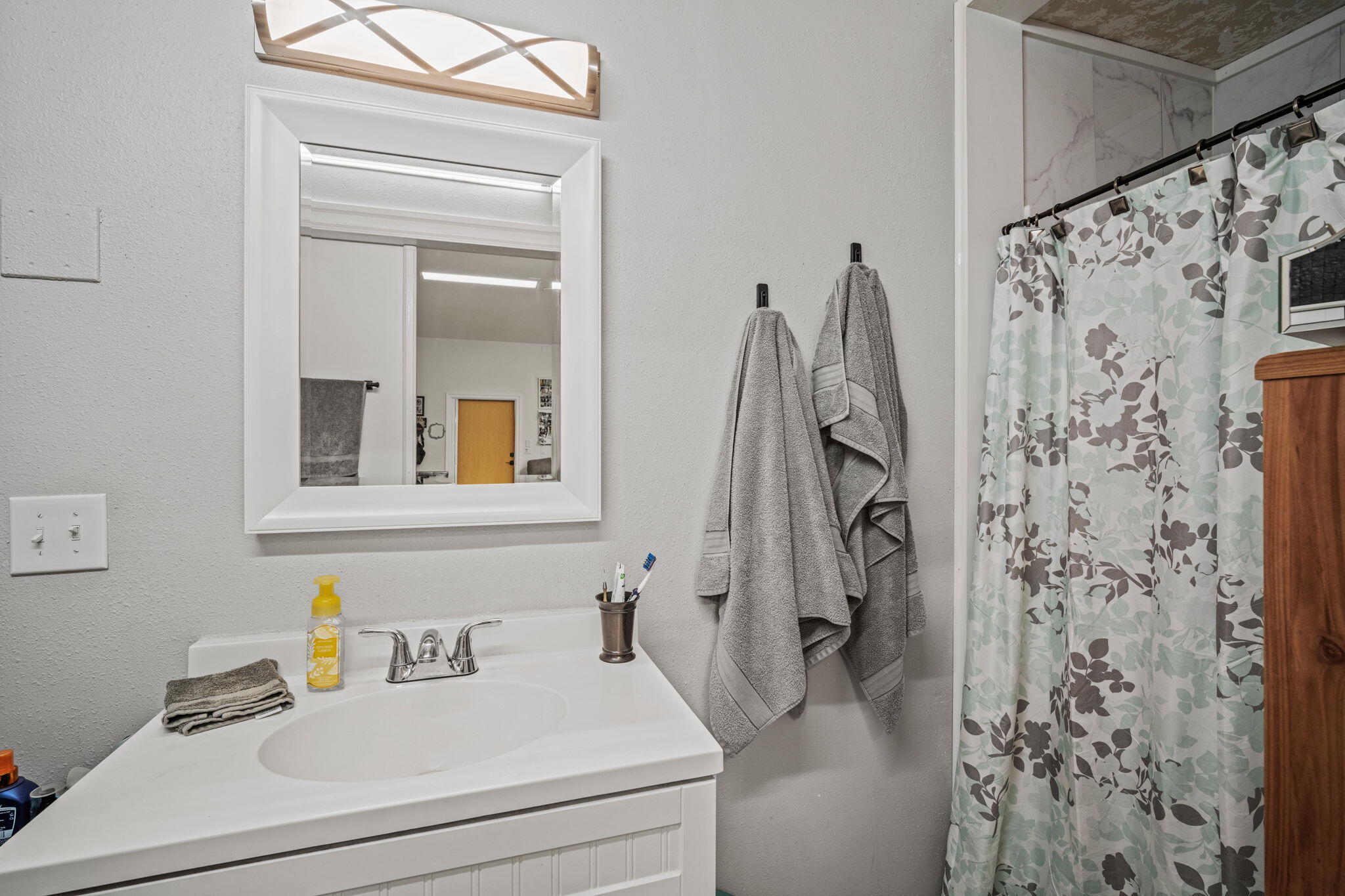 17045 Shawnee Circle