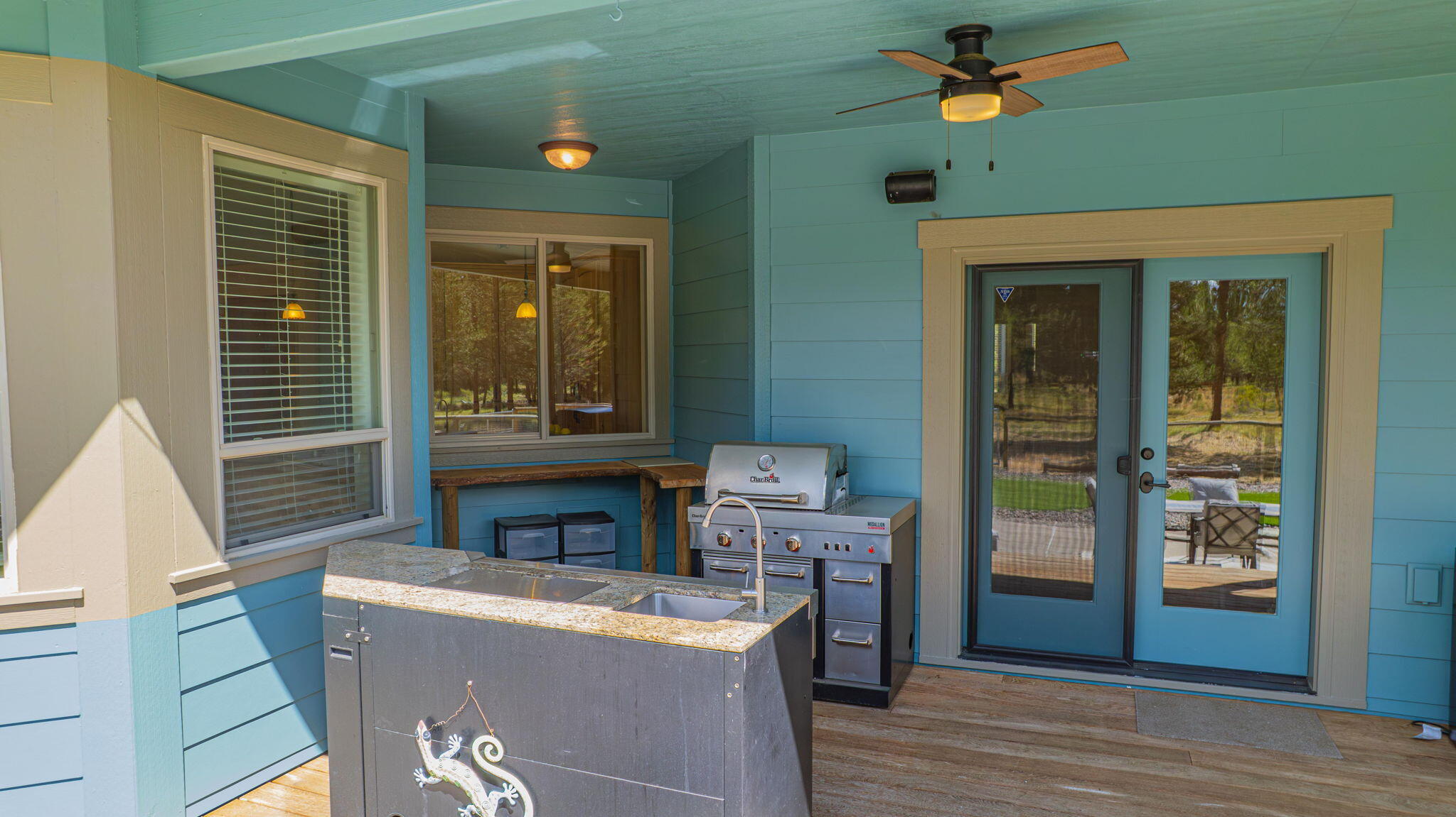 17045 Shawnee Circle