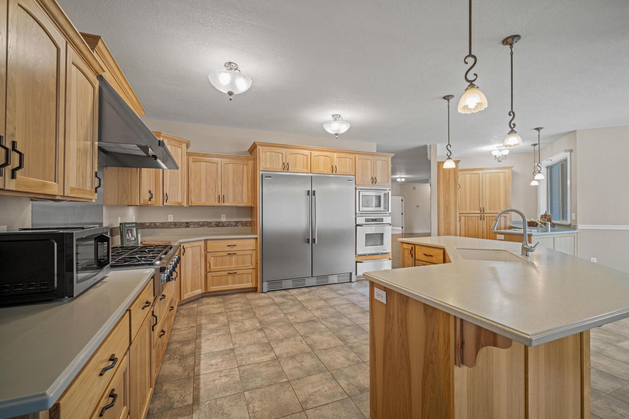 17045 Shawnee Circle