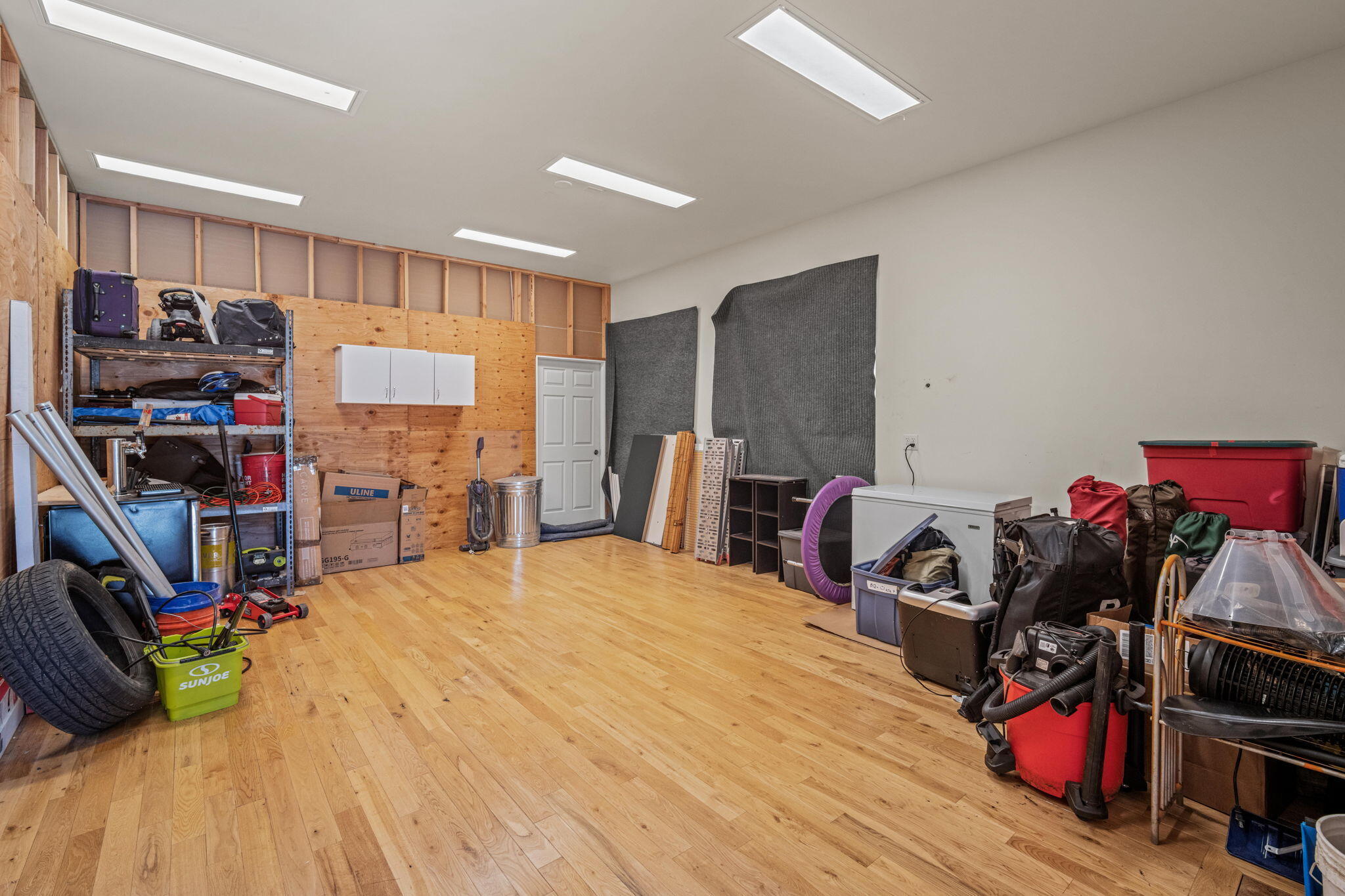 17045 Shawnee Circle