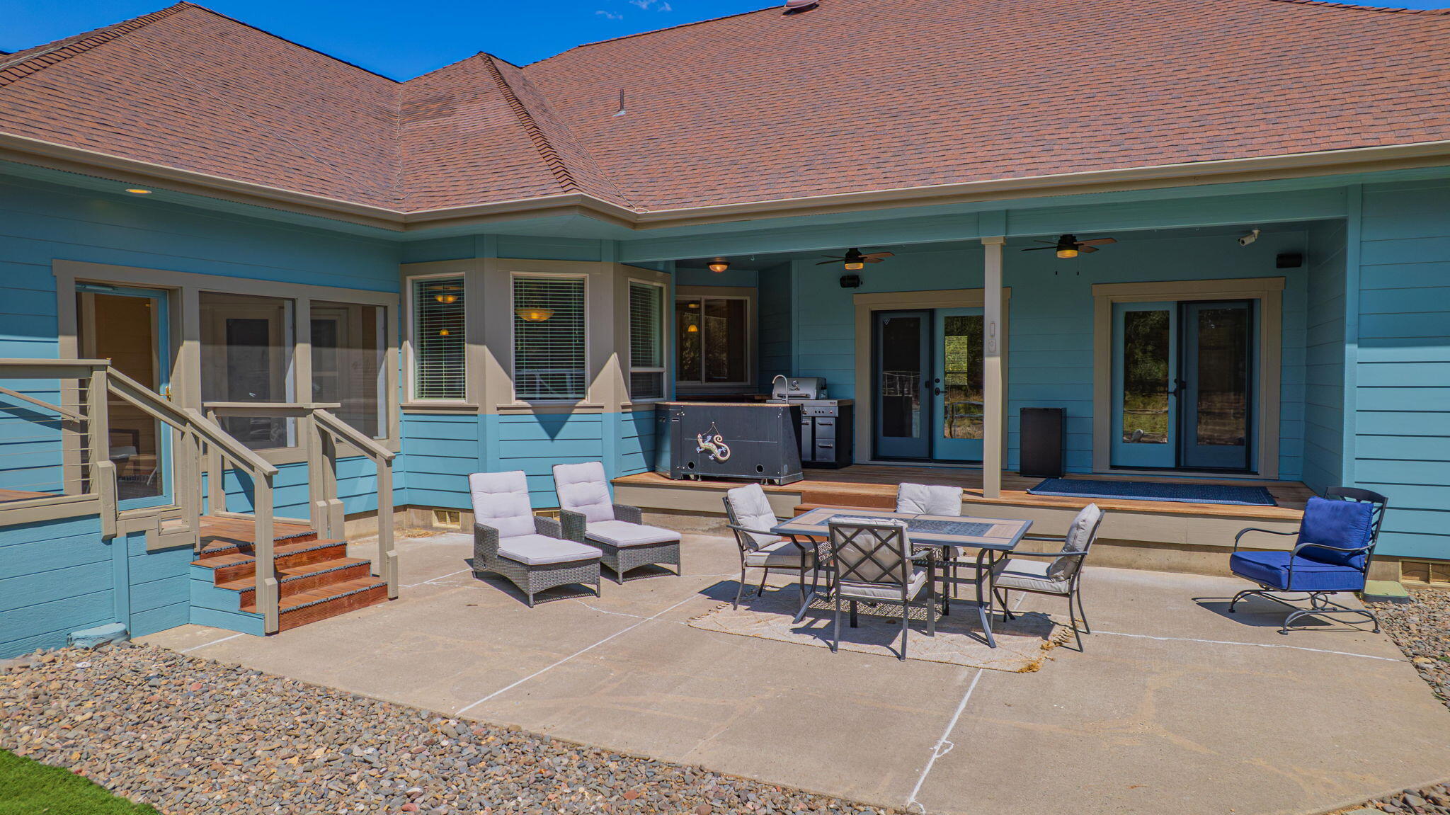 17045 Shawnee Circle