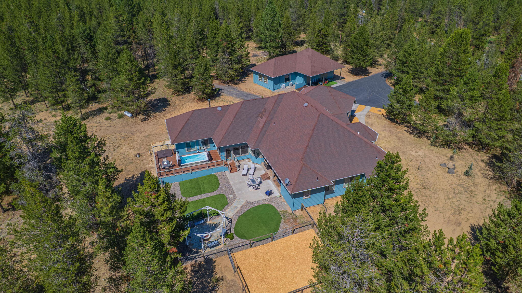 17045 Shawnee Circle