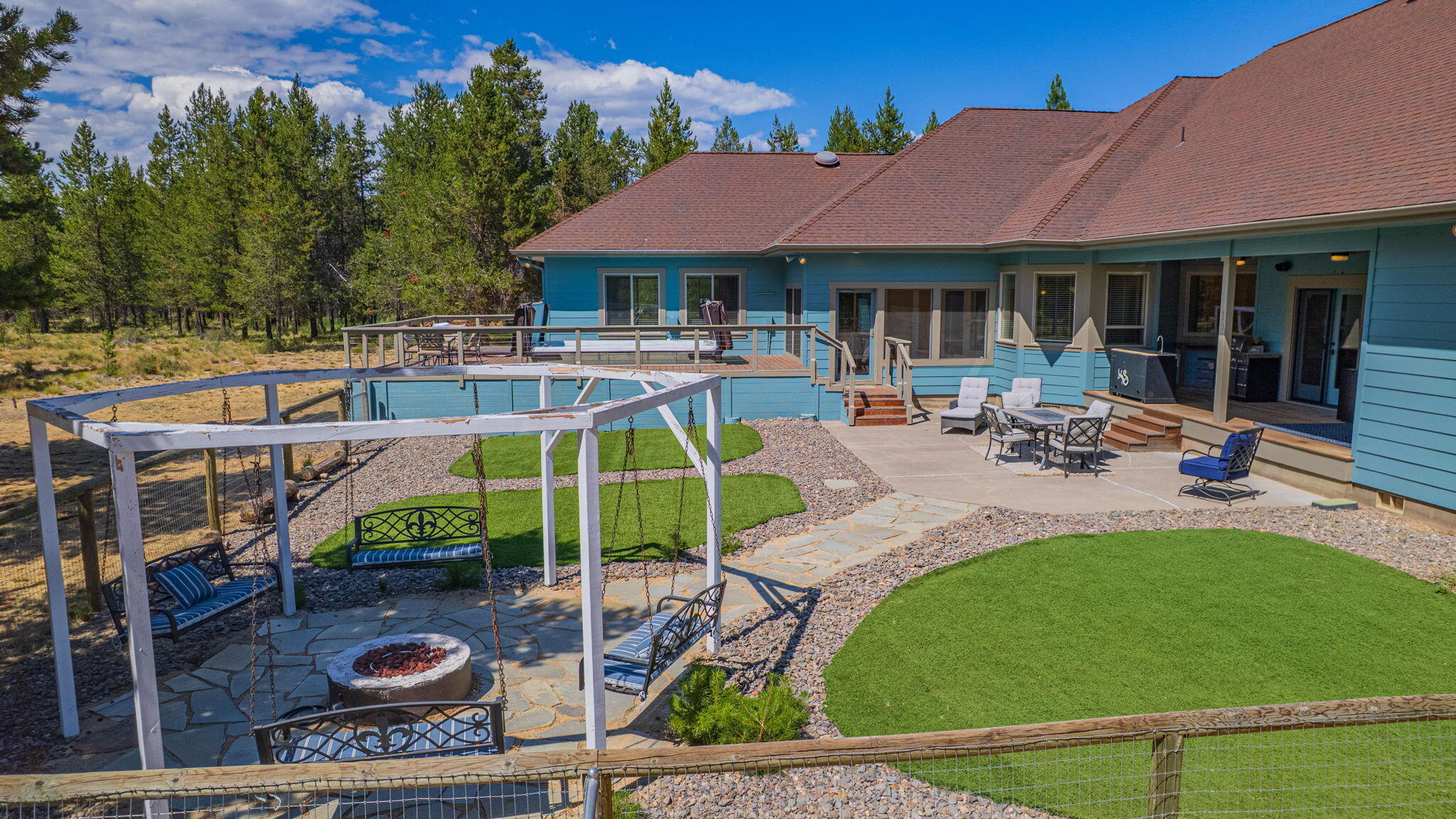 17045 Shawnee Circle