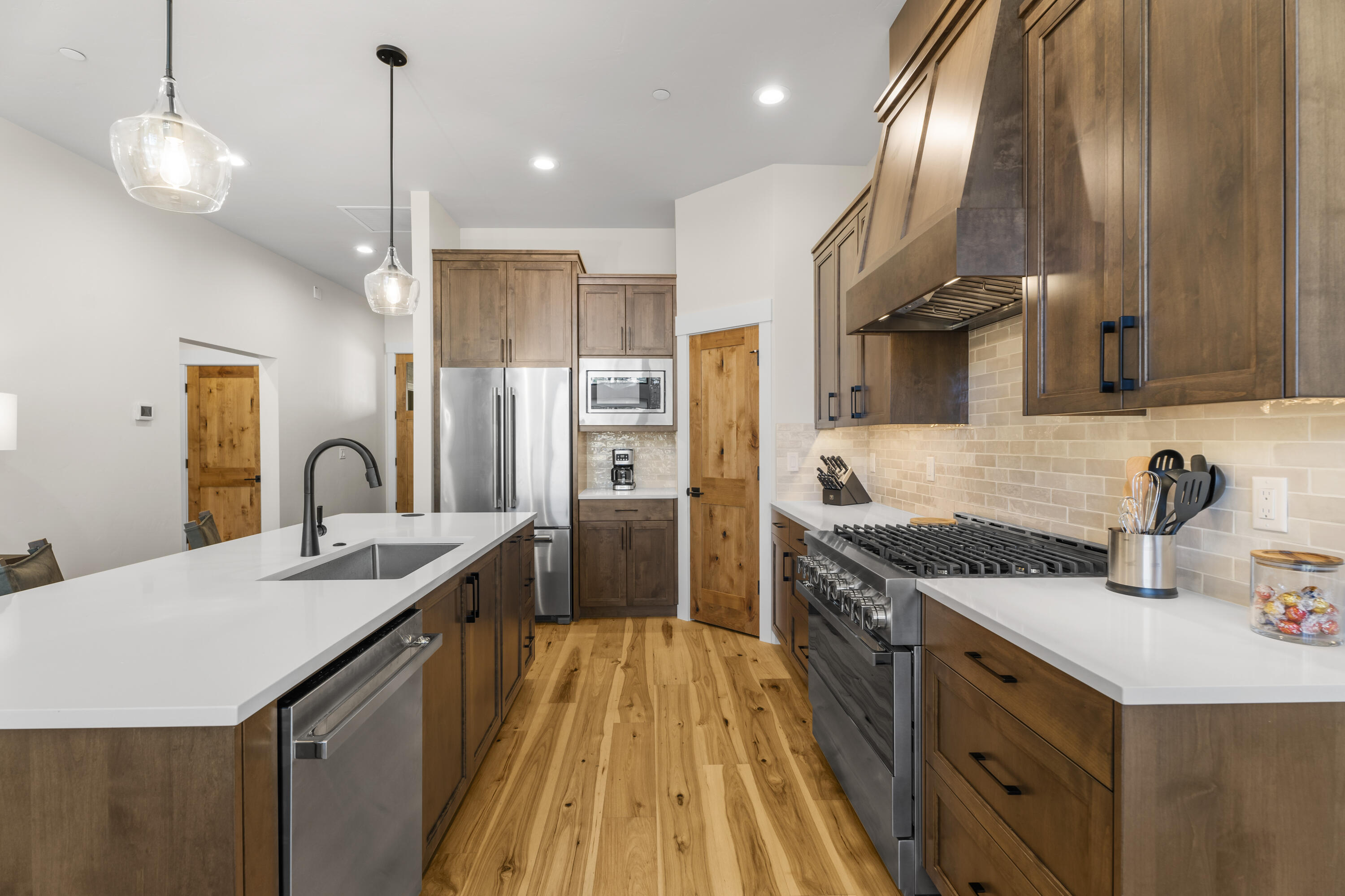 18196 Forestbrook Loop, 17