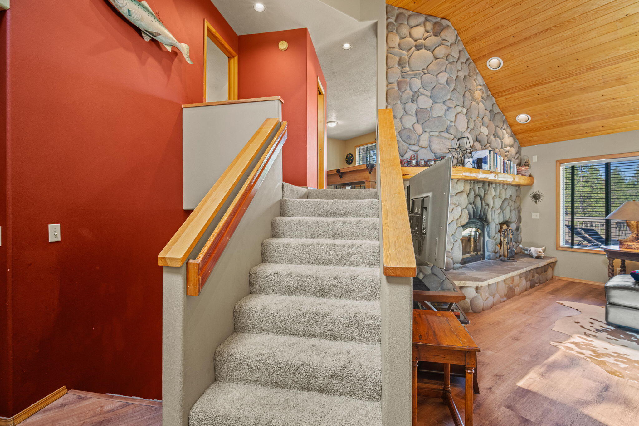 17745 Sarazen Lane, 7