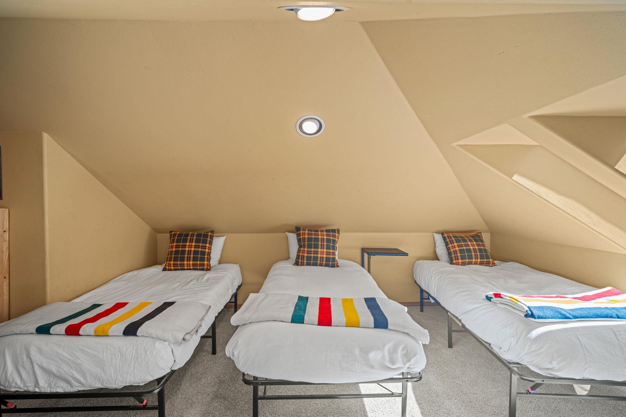 17745 Sarazen Lane, 7