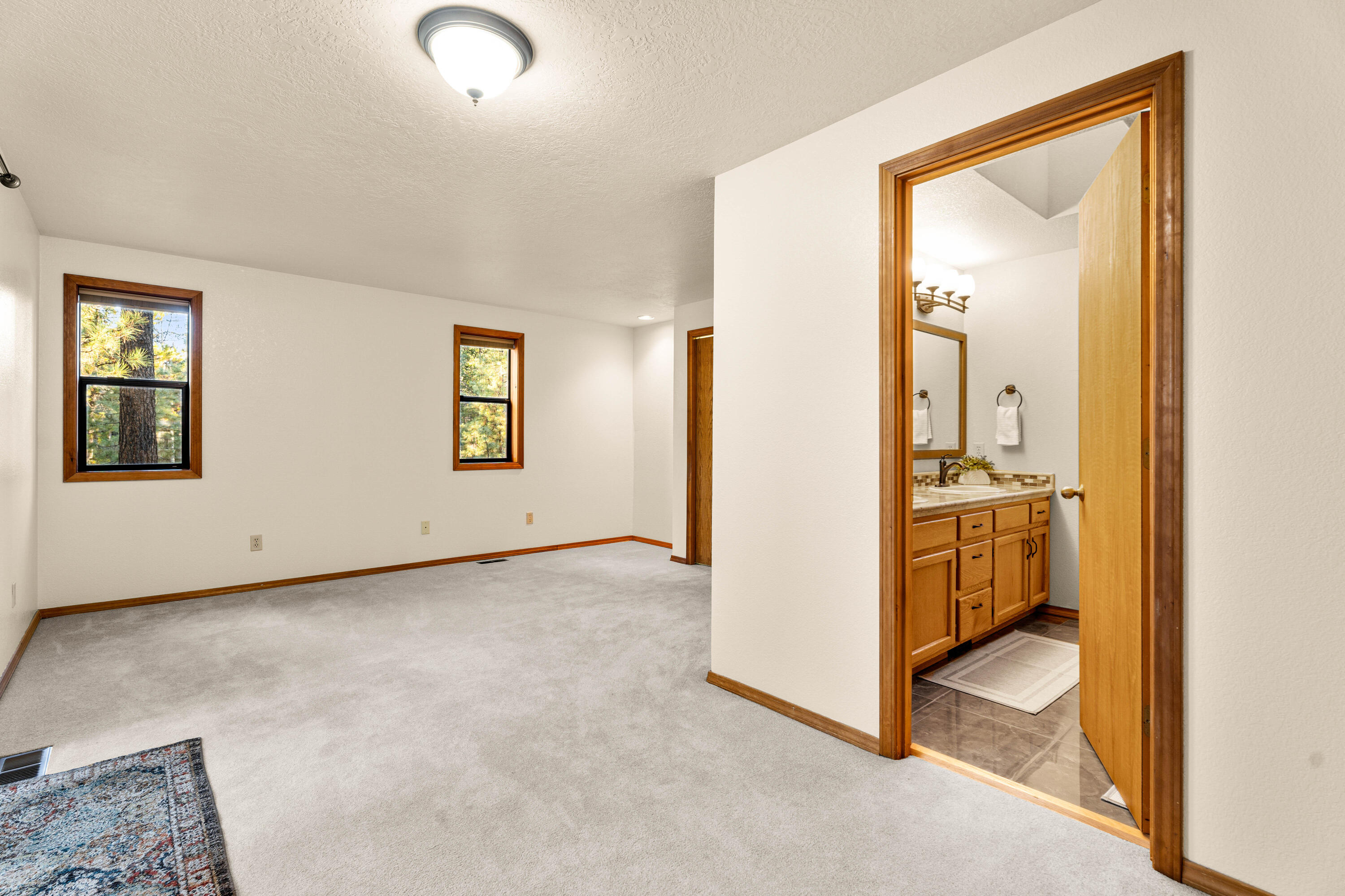 17956 Shadow Lane, 9