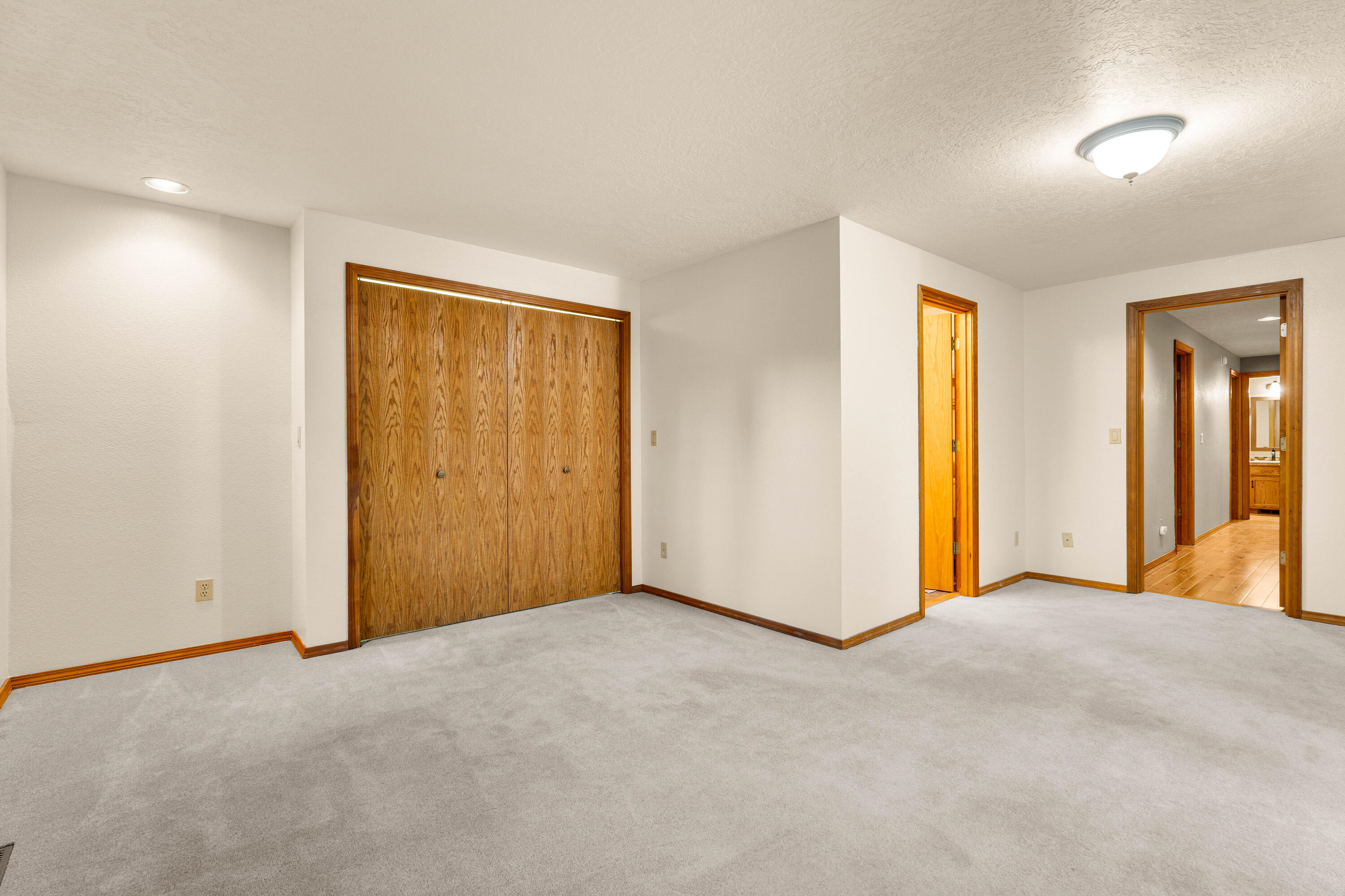 17956 Shadow Lane, 9