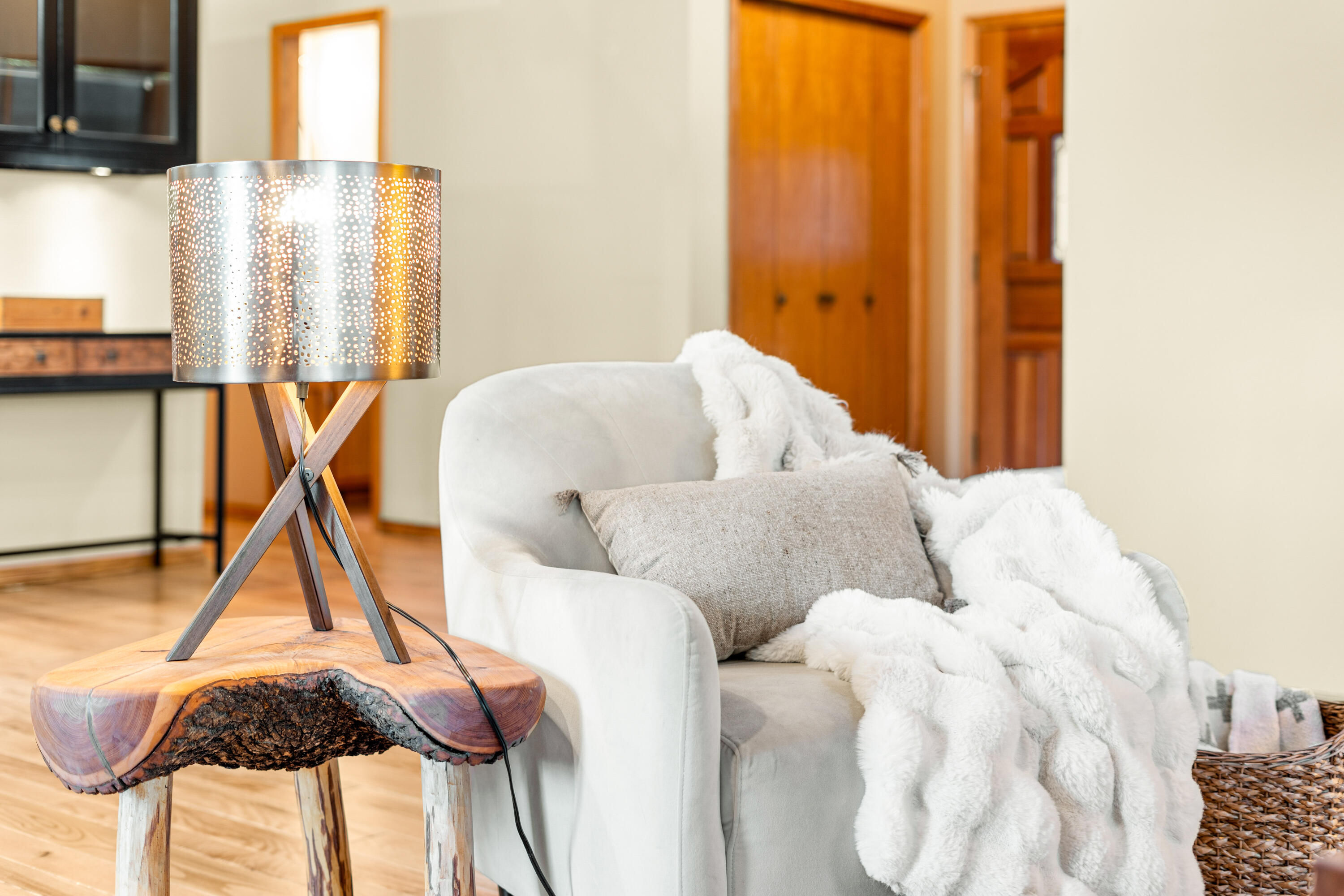 17956 Shadow Lane, 9