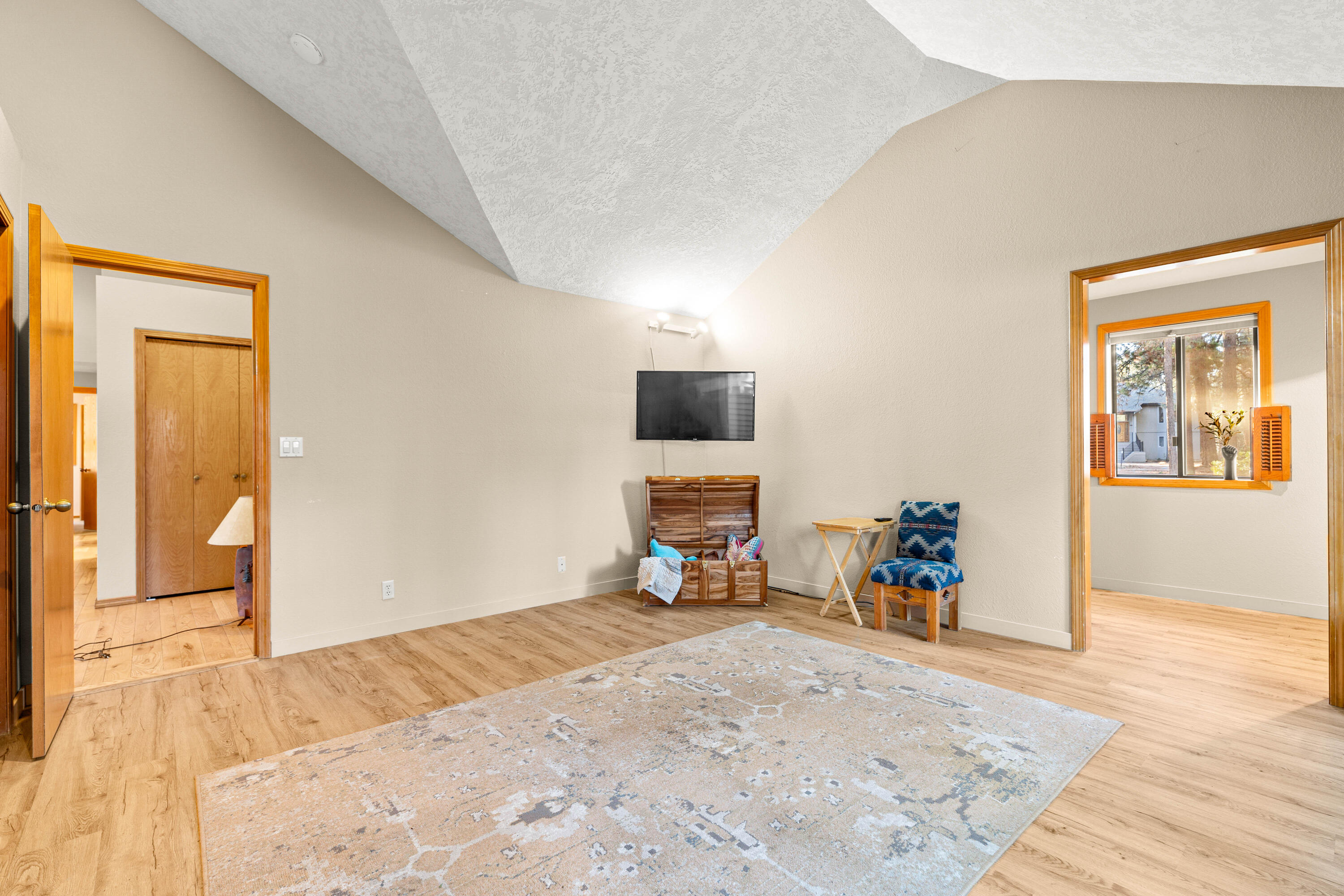 17956 Shadow Lane, 9