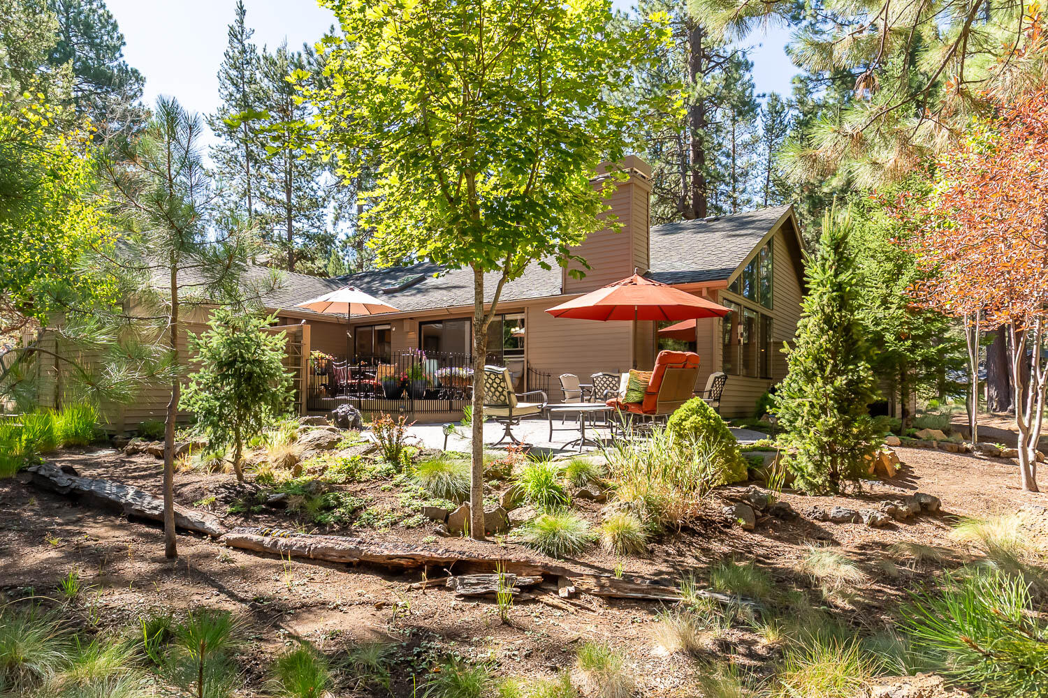 17956 Shadow Lane, 9