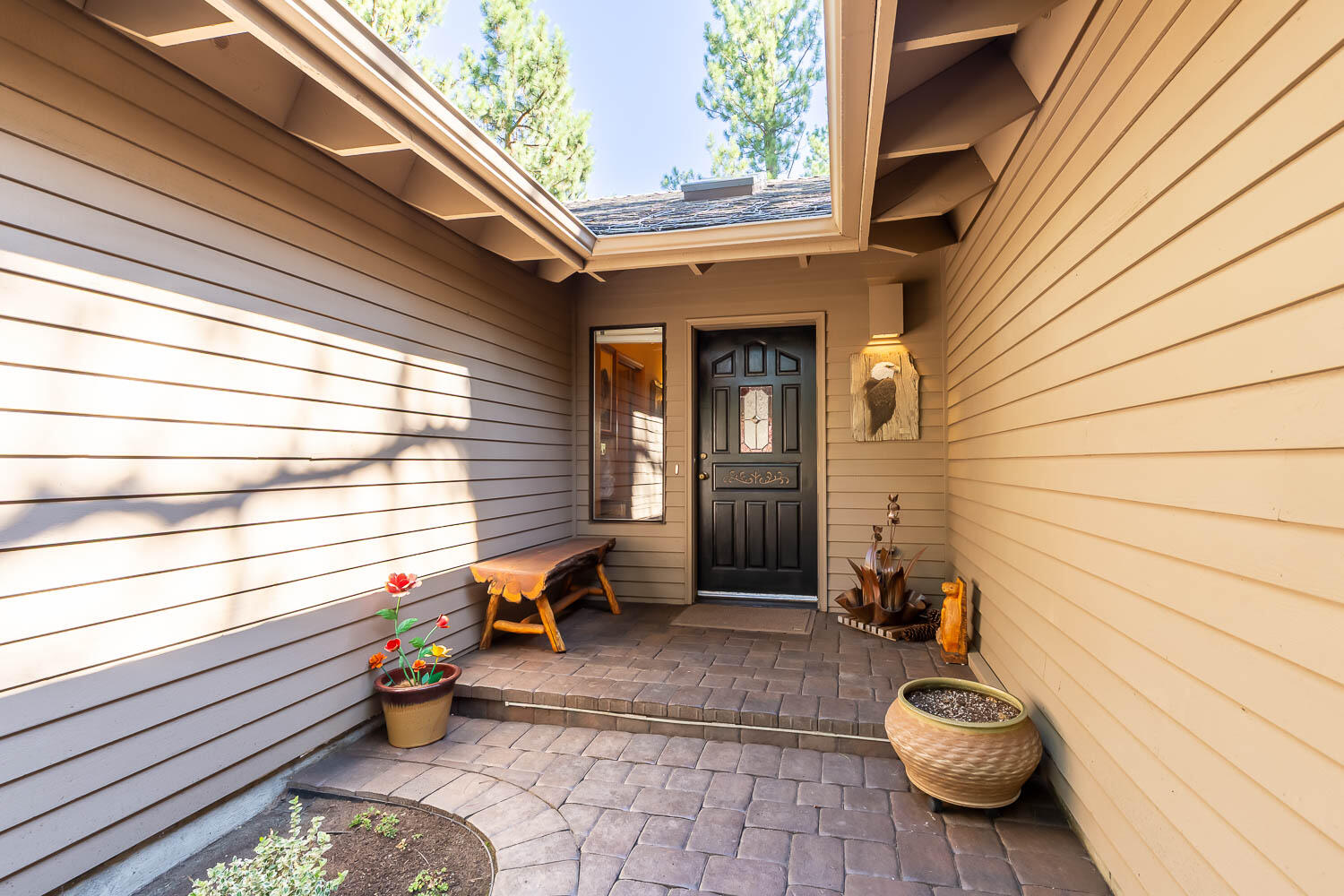 17956 Shadow Lane, 9