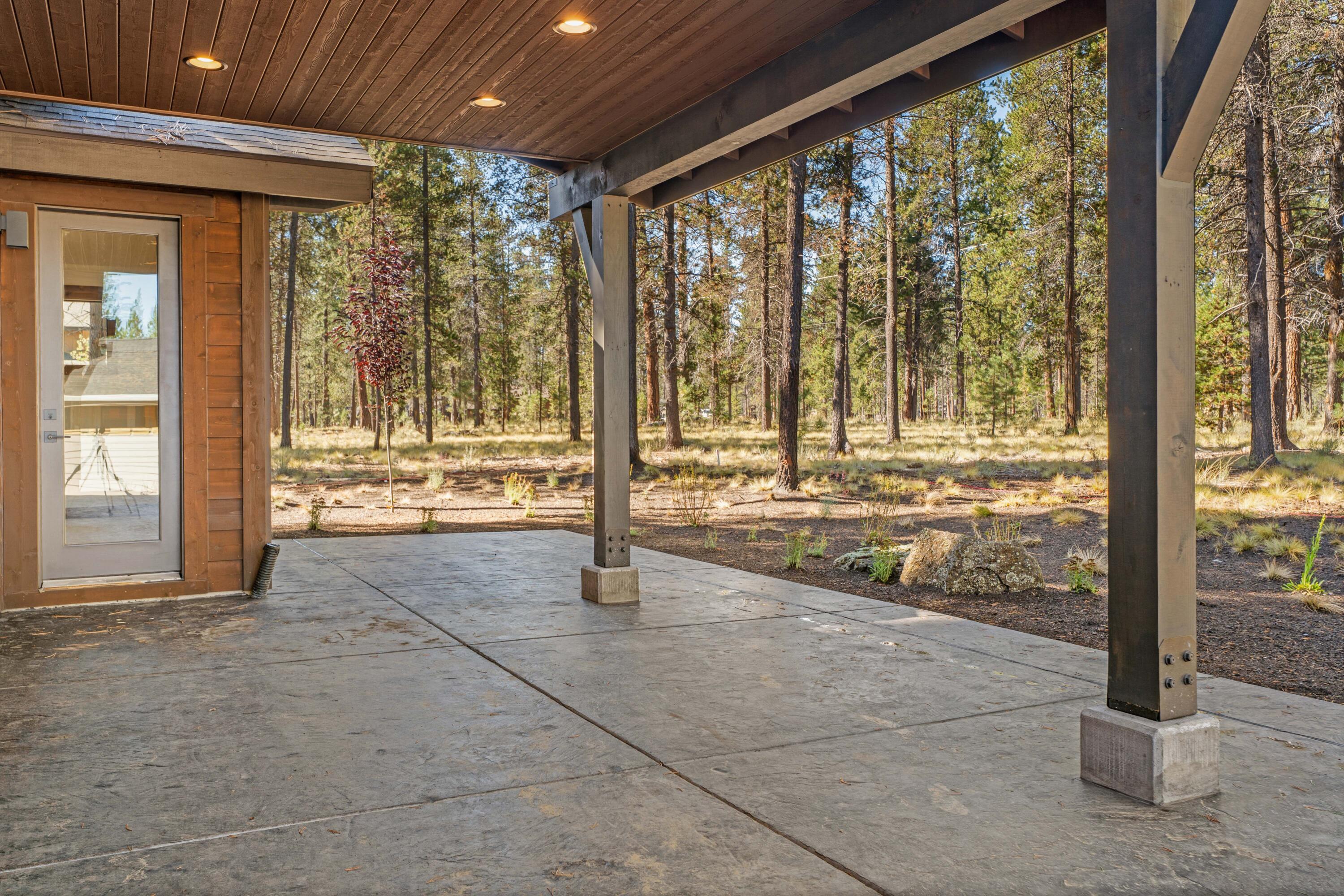 56304 Elk Run Drive, 407
