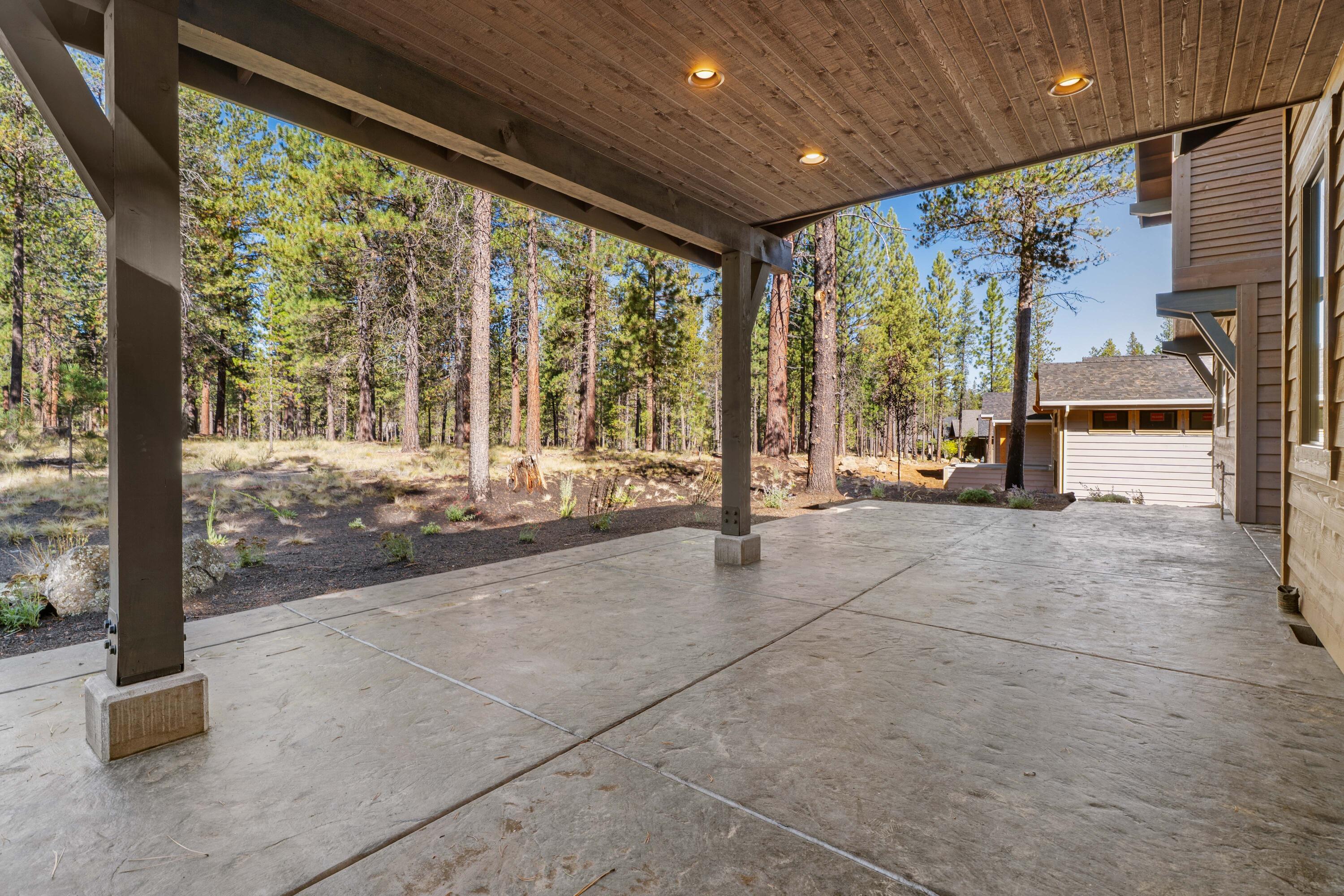 56304 Elk Run Drive, 407