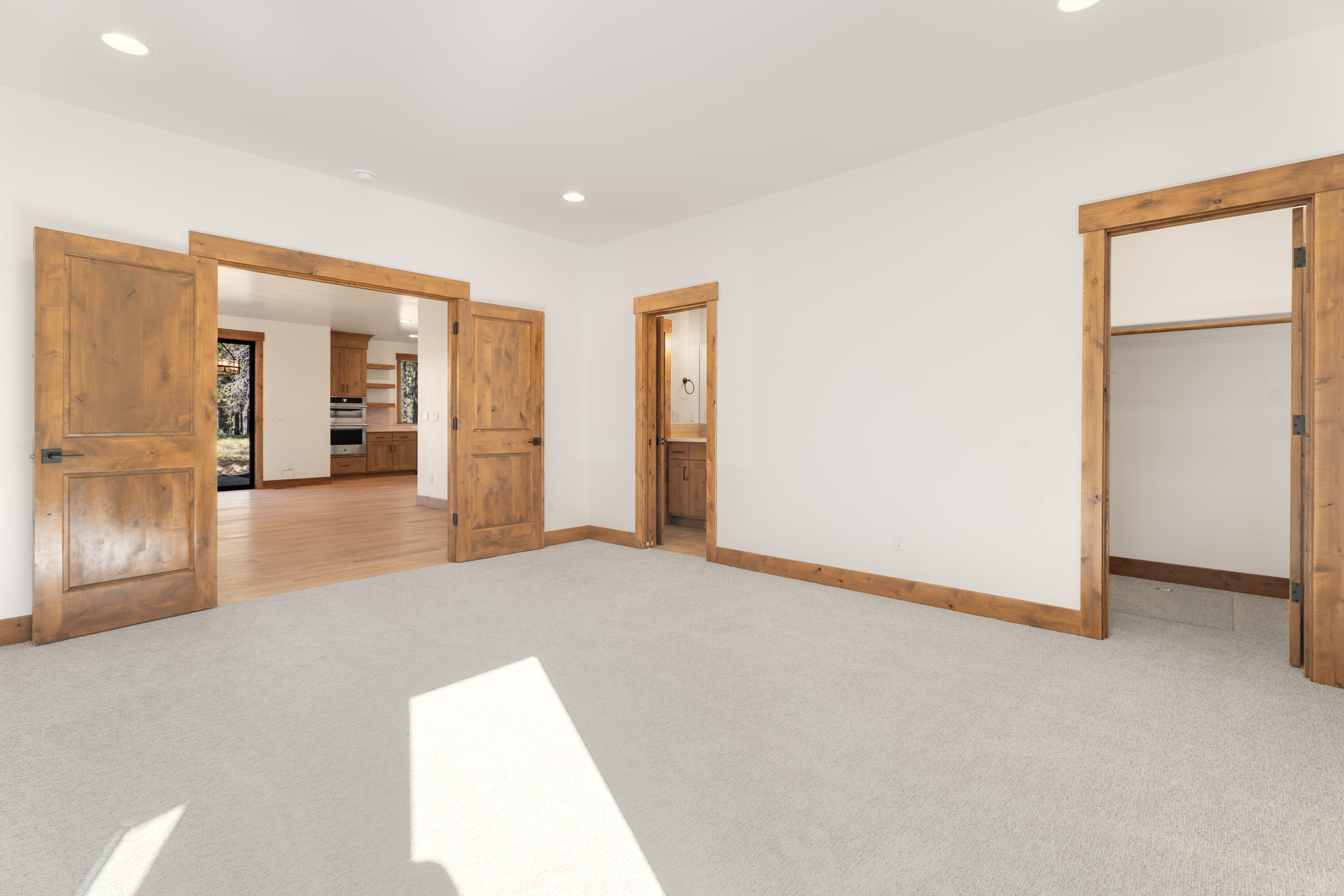 56304 Elk Run Drive, 407