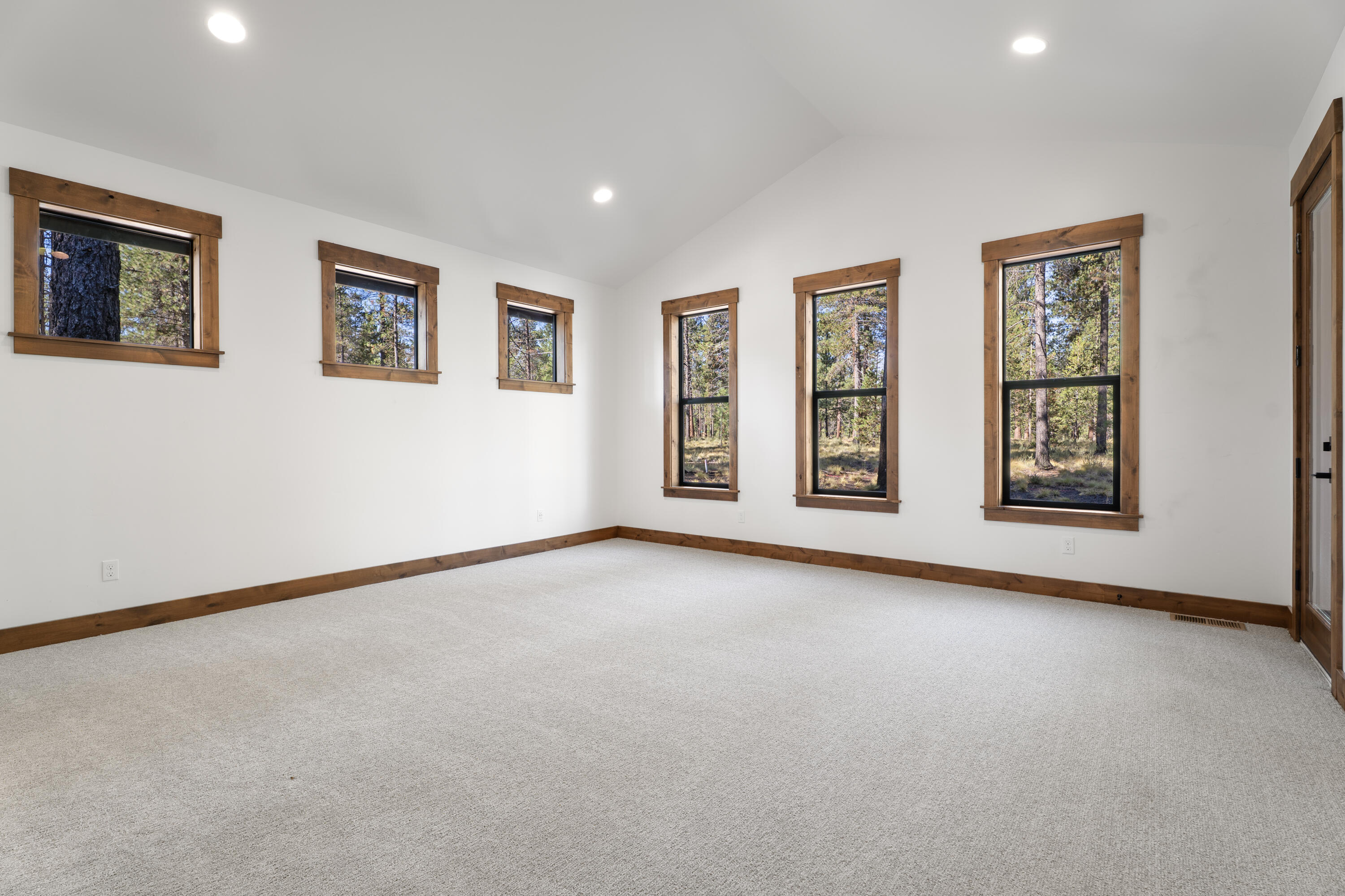 56304 Elk Run Drive, 407