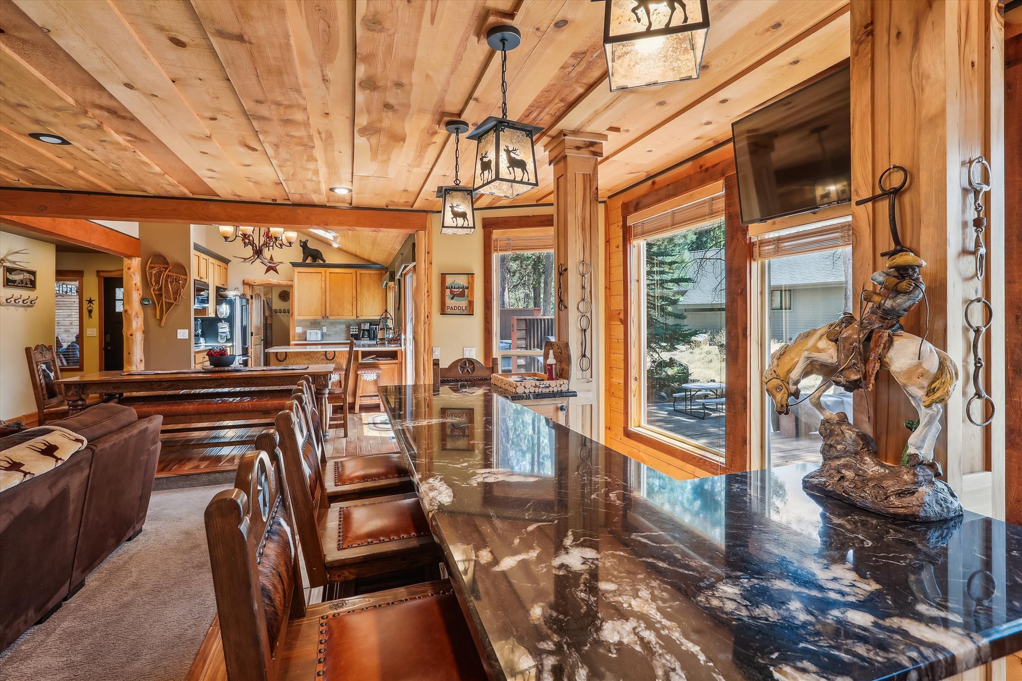 17755 Malheur Lane, 19