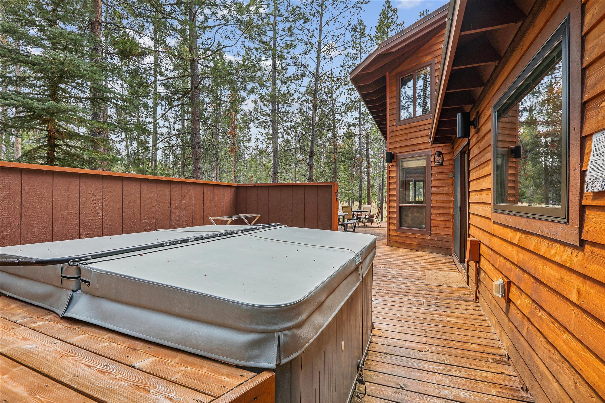 17755 Malheur Lane, 19