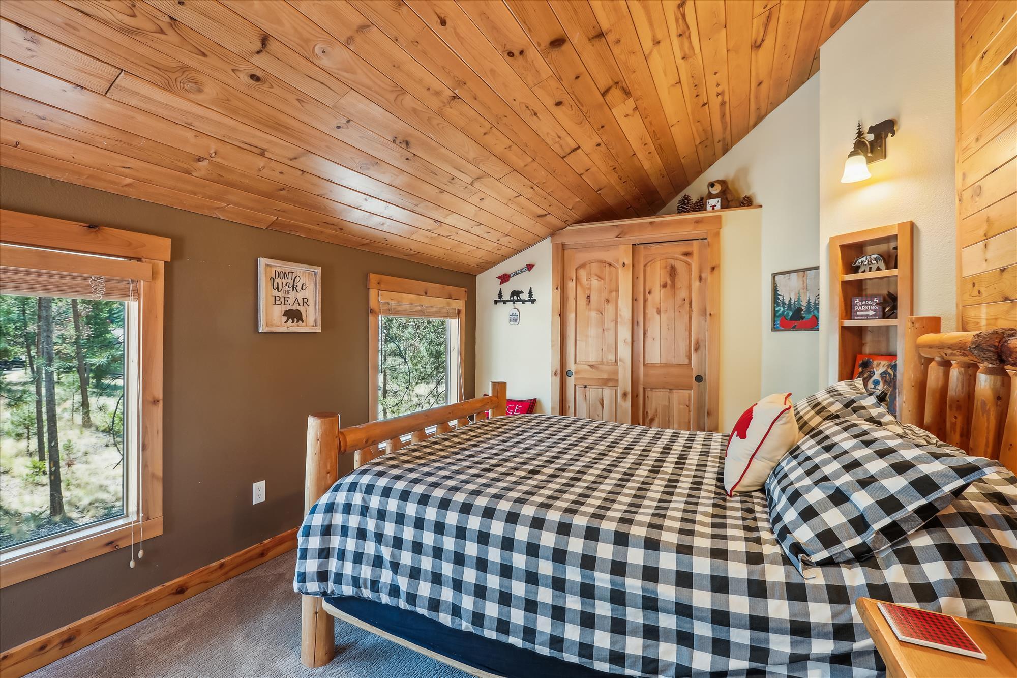 17755 Malheur Lane, 19