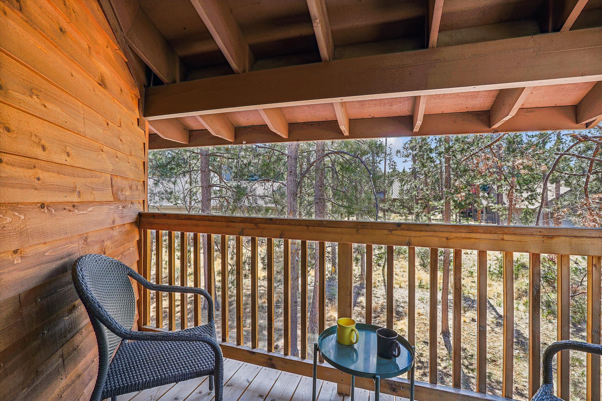 17755 Malheur Lane, 19