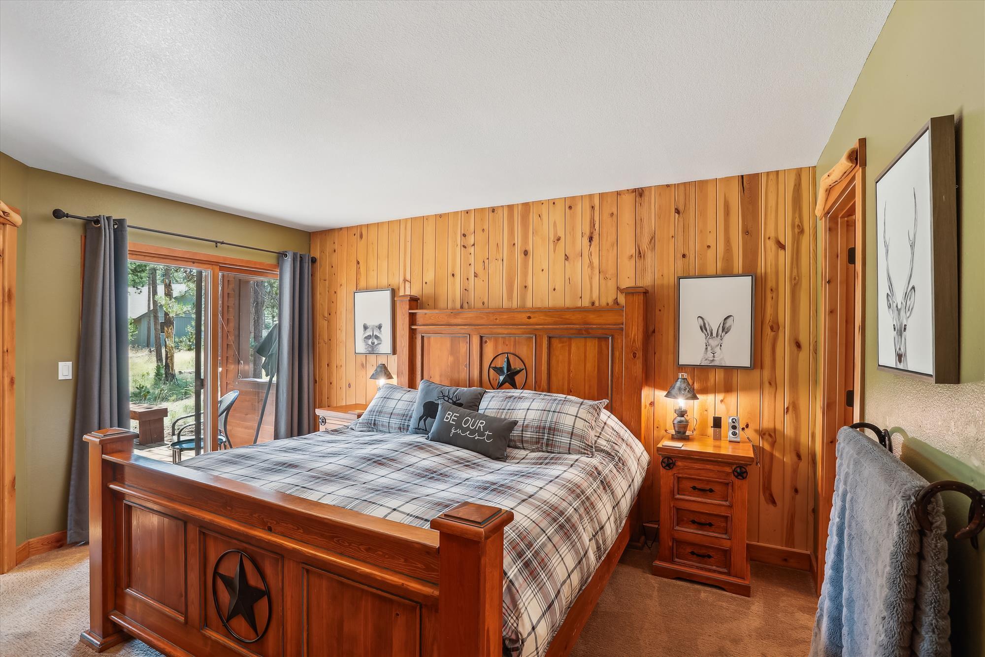 17755 Malheur Lane, 19