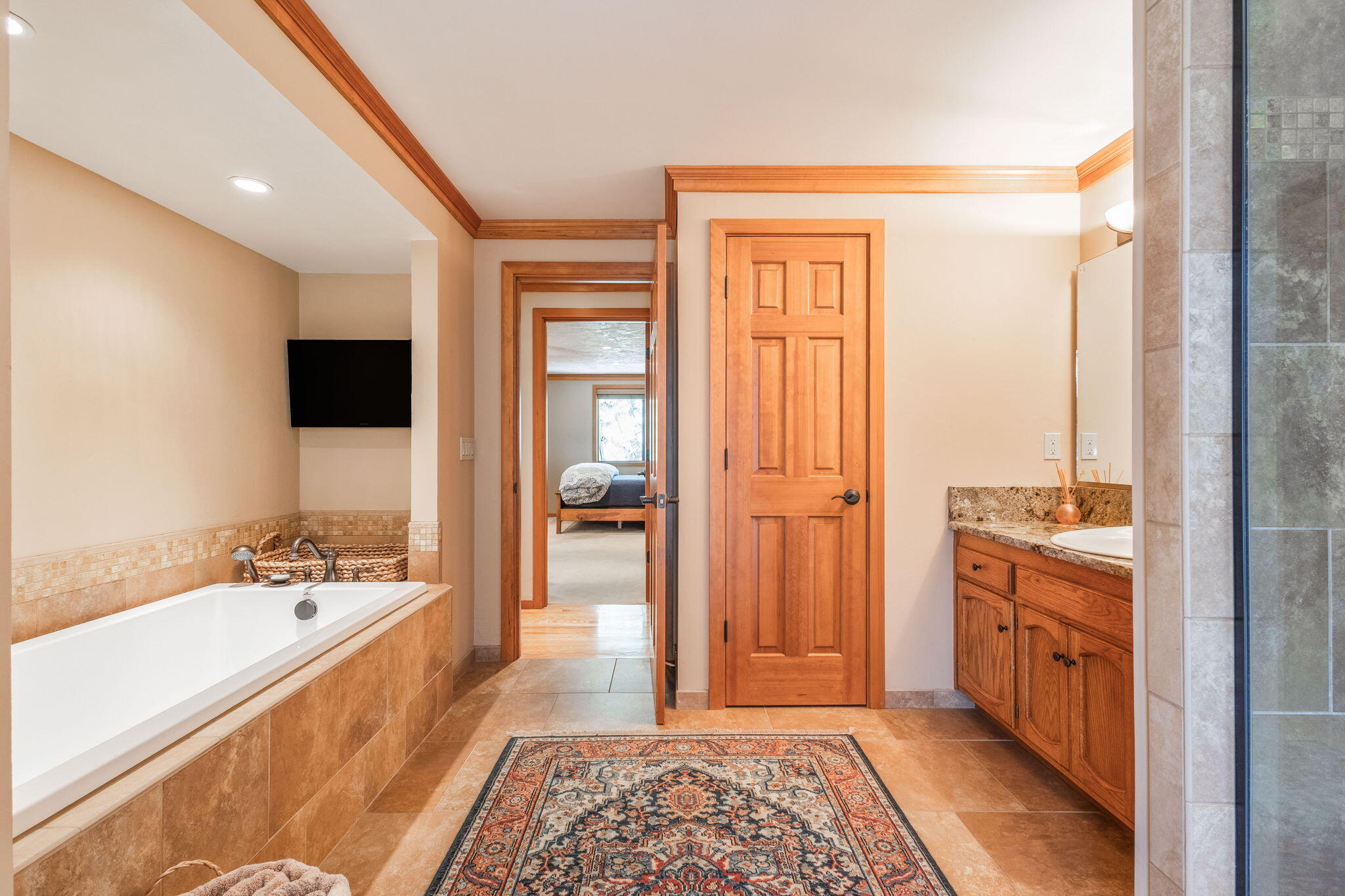 56835 Deschutes Lane, 10 10