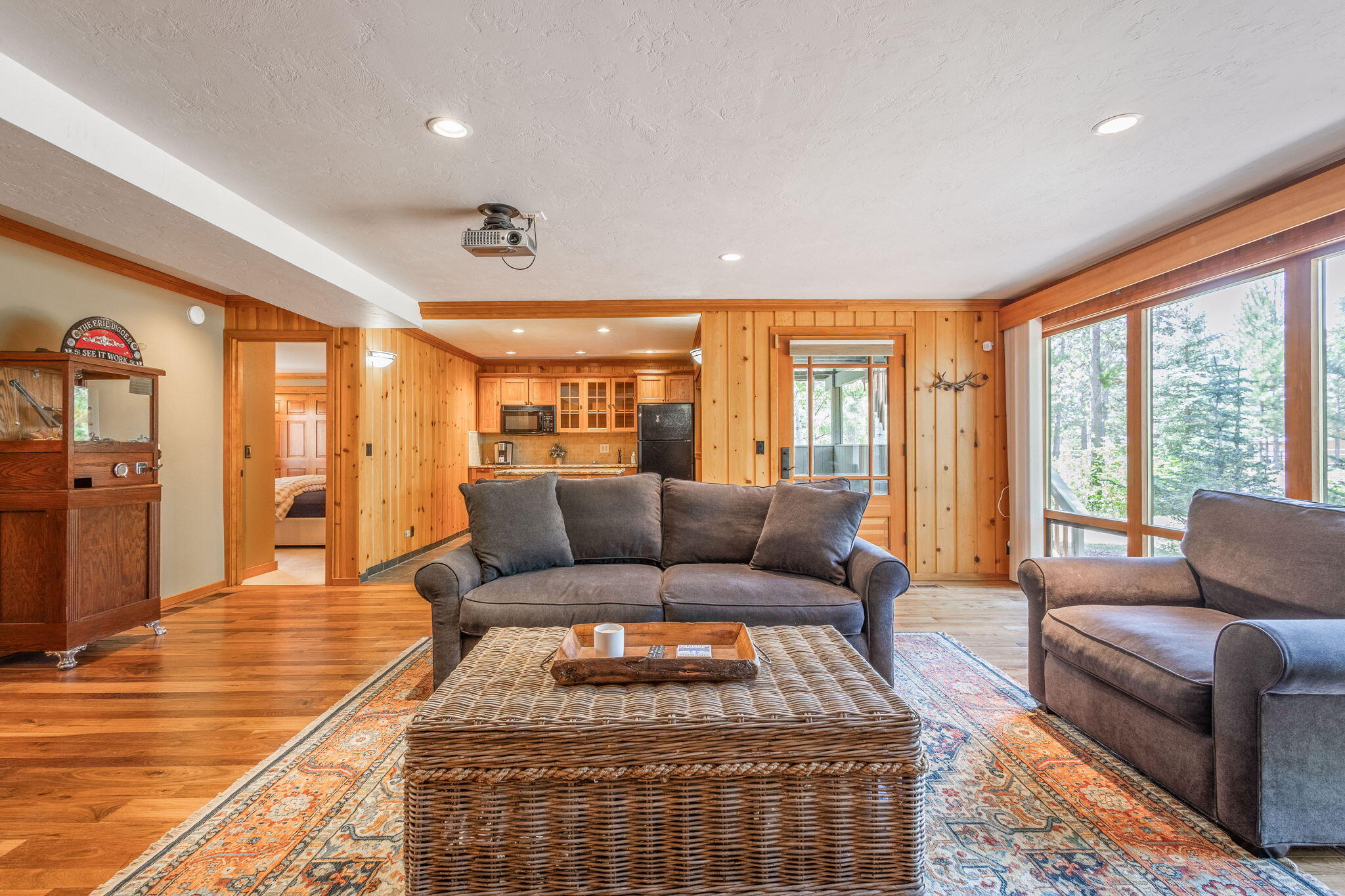 56835 Deschutes Lane, 10 10