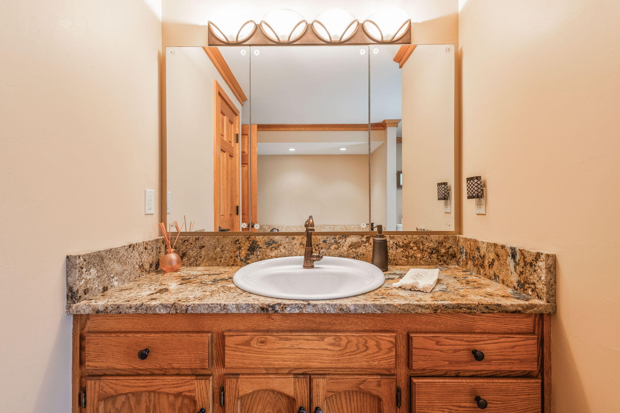 56835 Deschutes Lane, 10 10