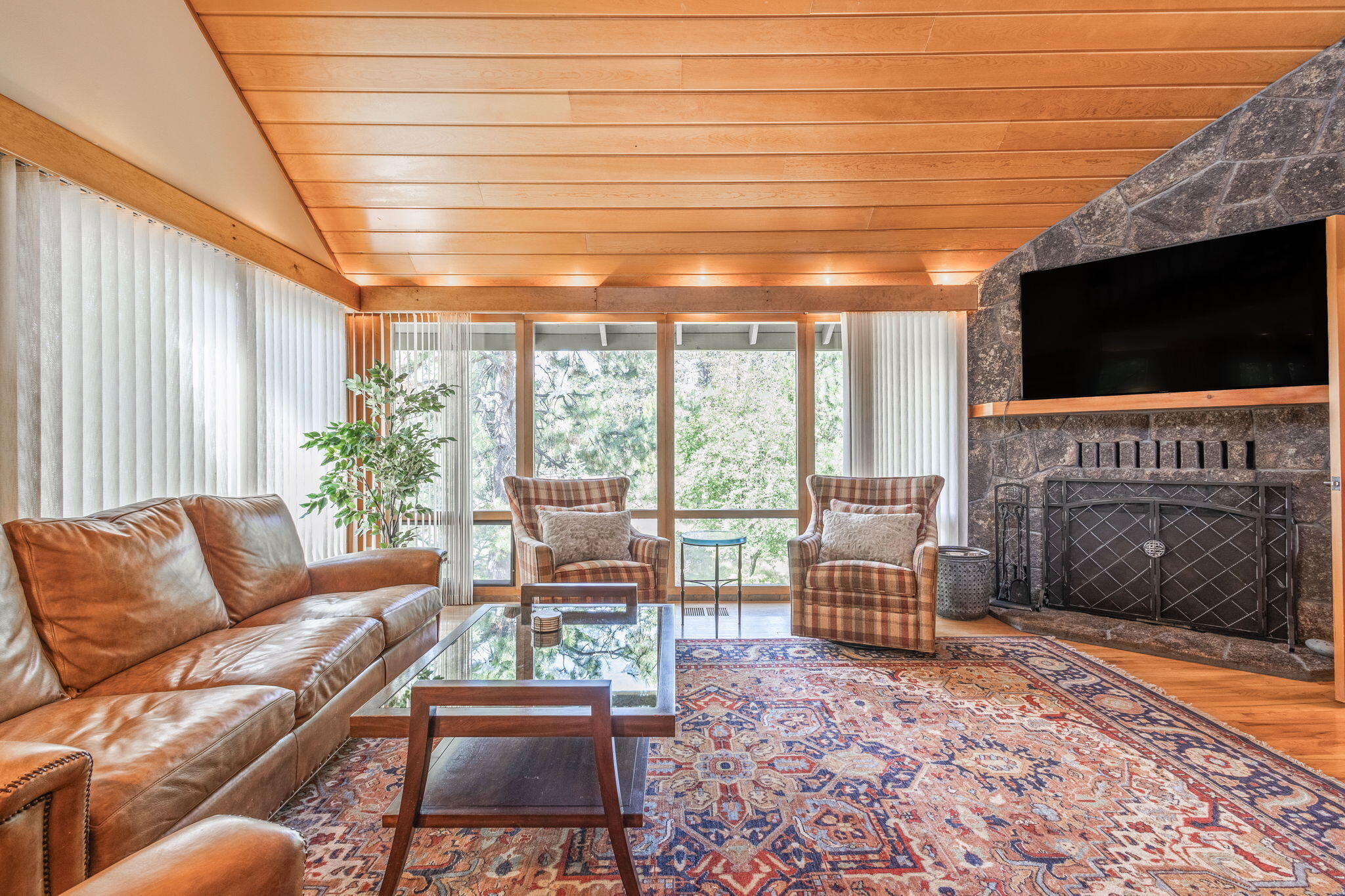 56835 Deschutes Lane, 10 10