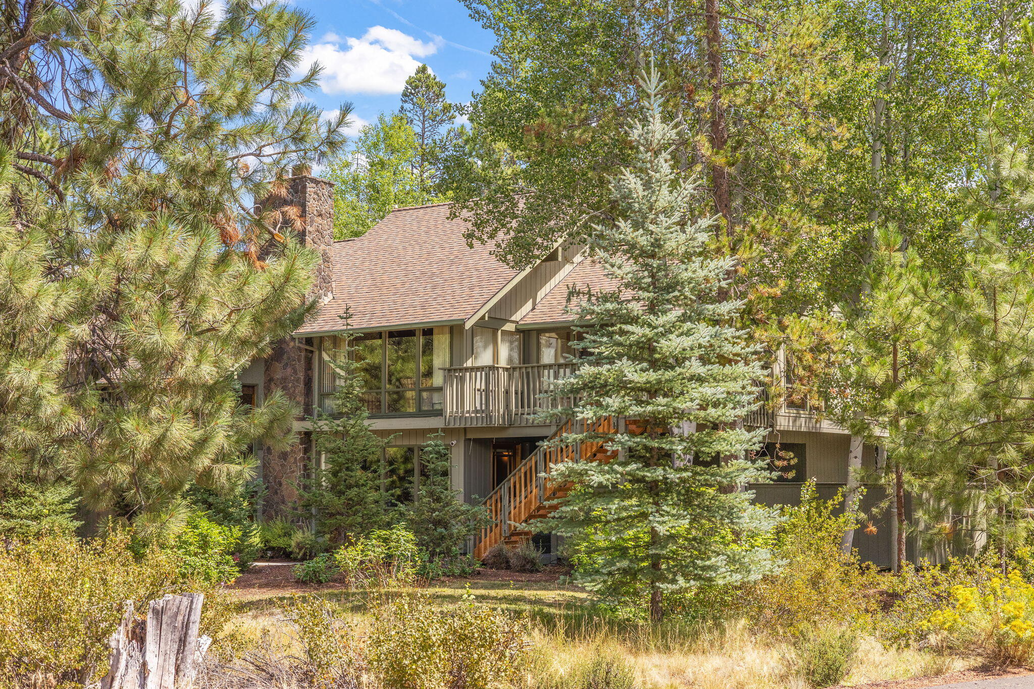 56835 Deschutes Lane, 10 10