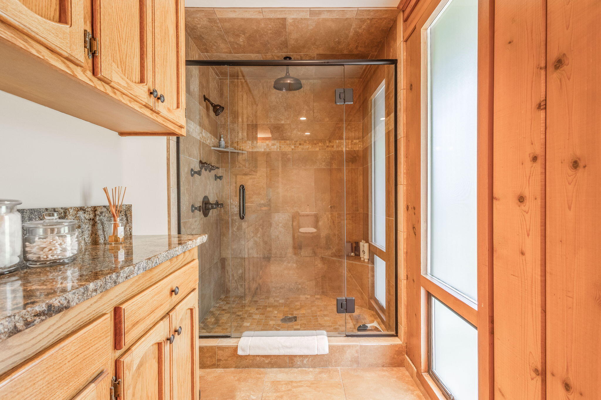 56835 Deschutes Lane, 10 10