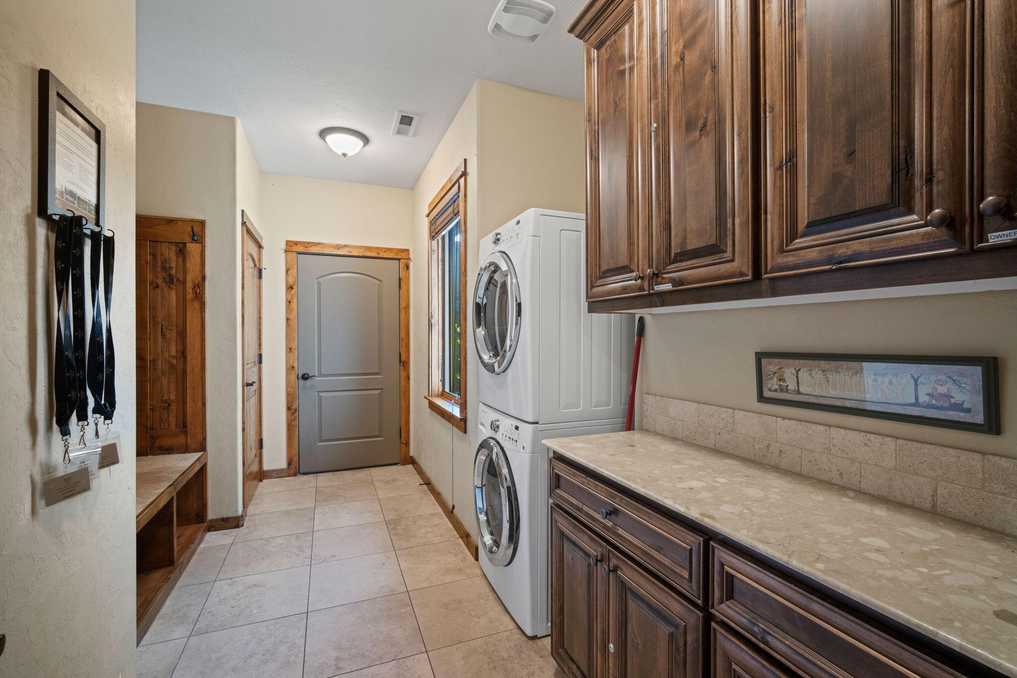 56508 Dancing Rock Loop, 22