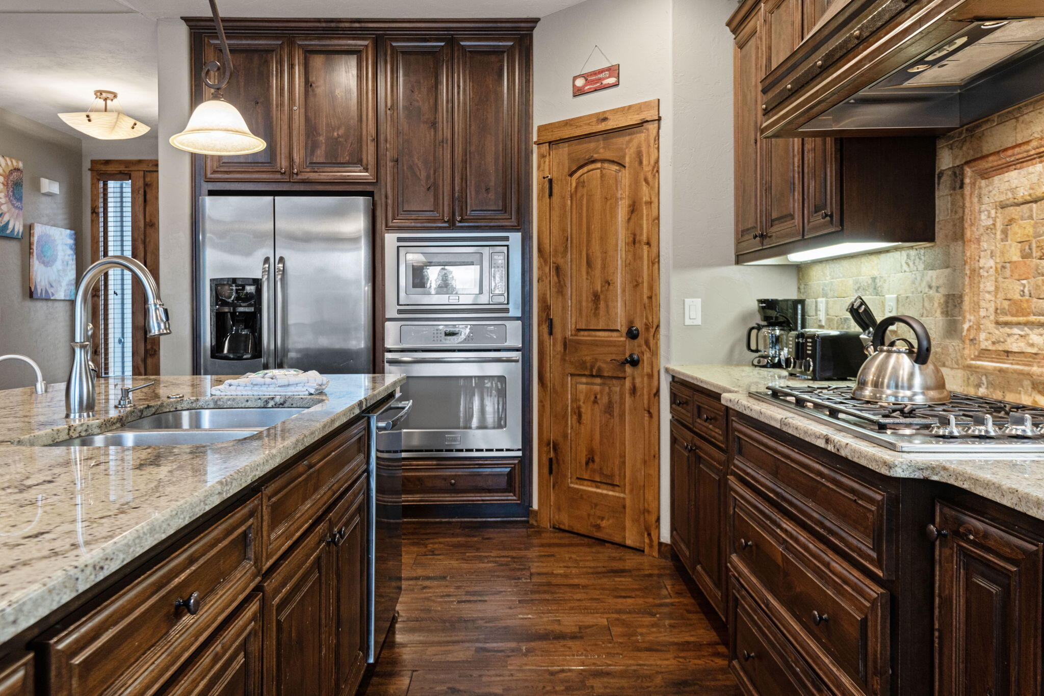 56508 Dancing Rock Loop, 22