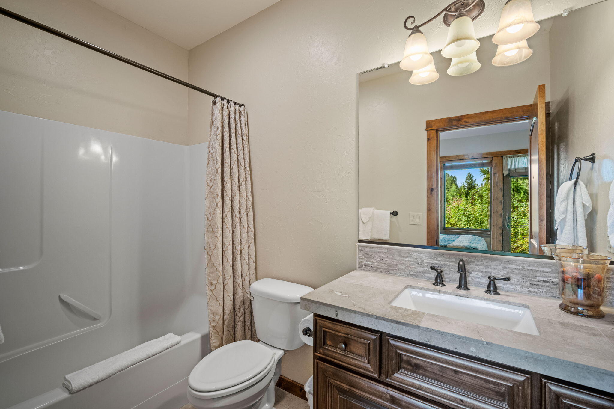 56508 Dancing Rock Loop, 22