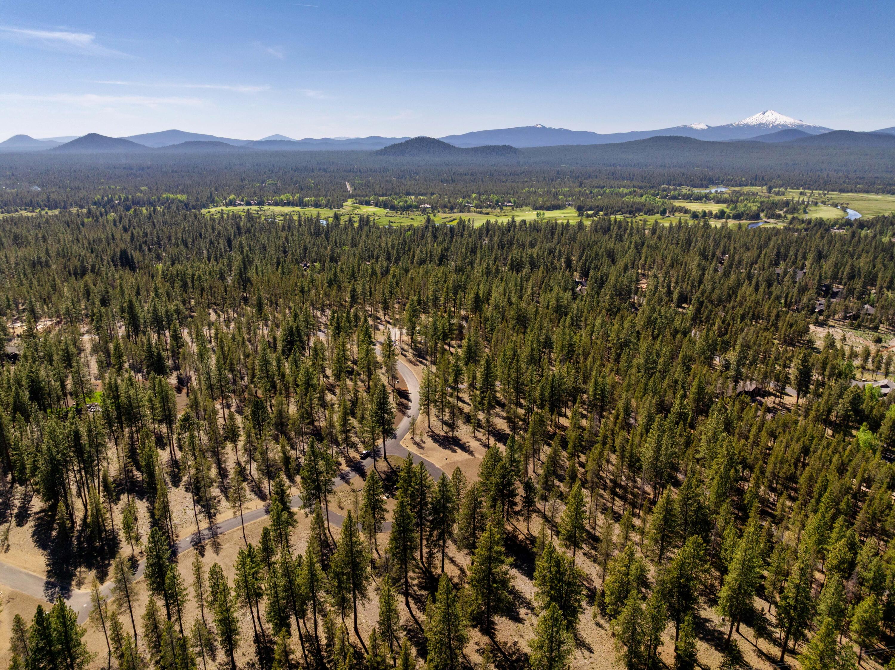 56476 Elk Run Drive, 495