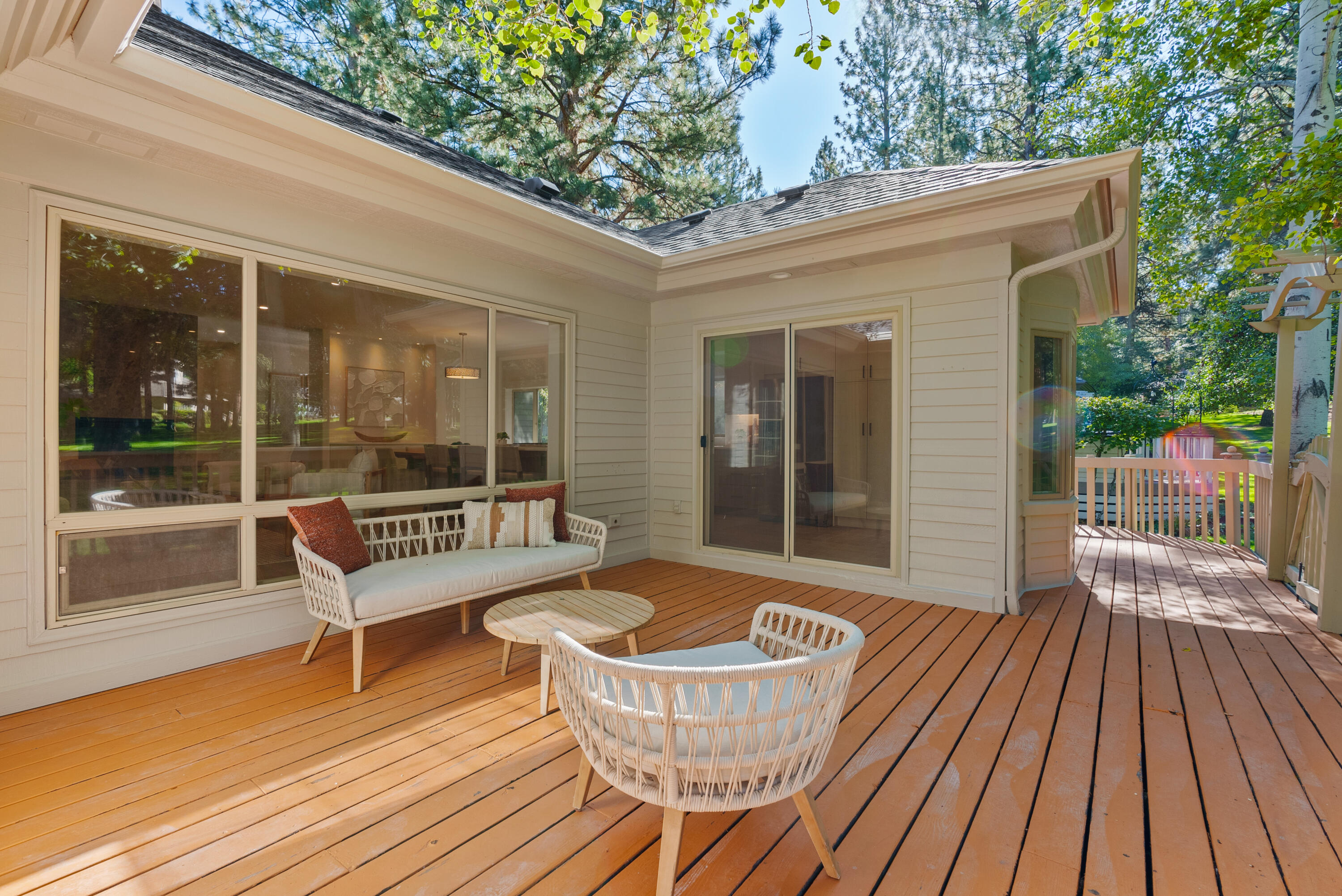 60836 Willow Creek Loop