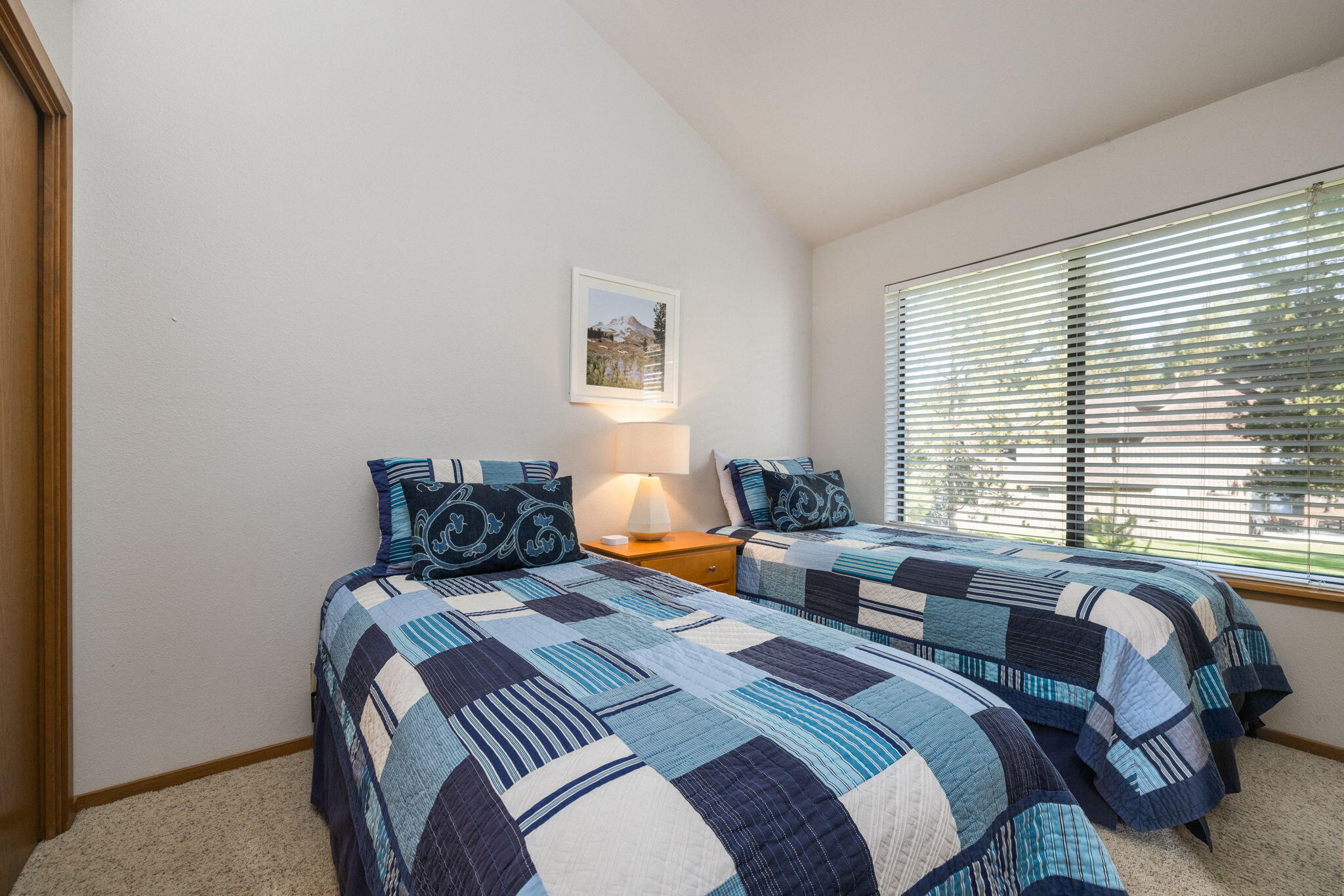 17712 Lake Aspen Court, 10