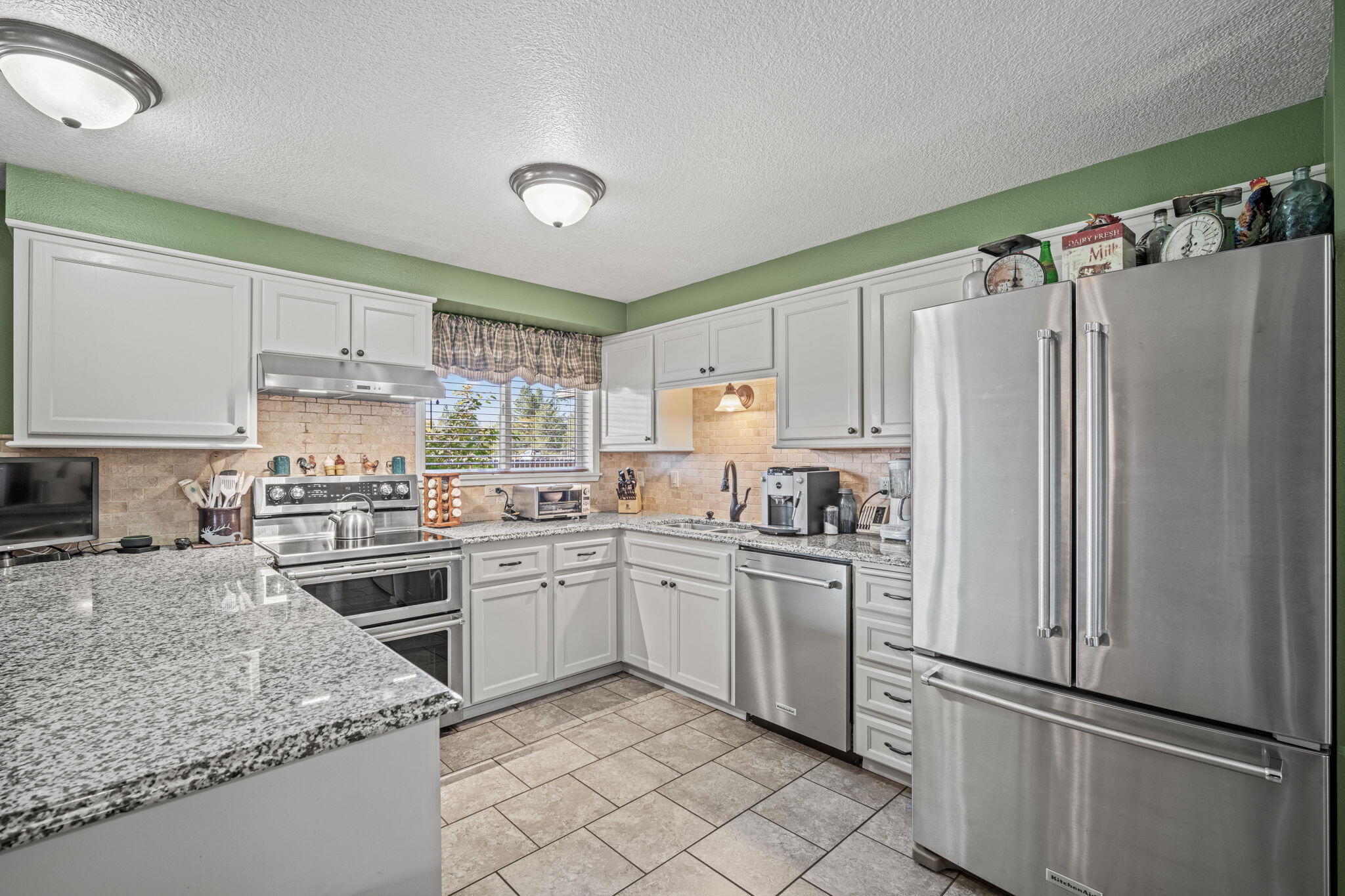 16255 Paulina View Road