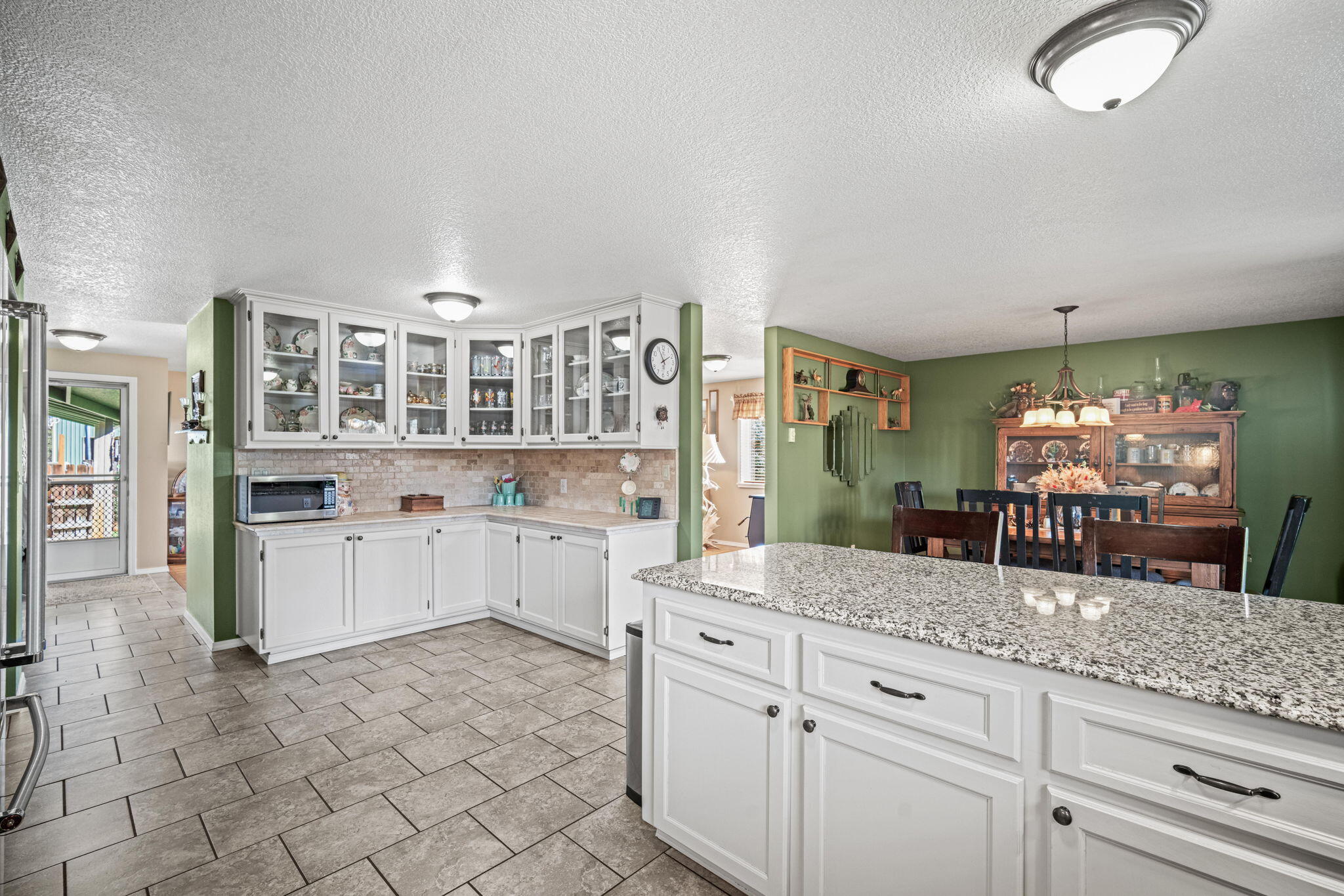 16255 Paulina View Road