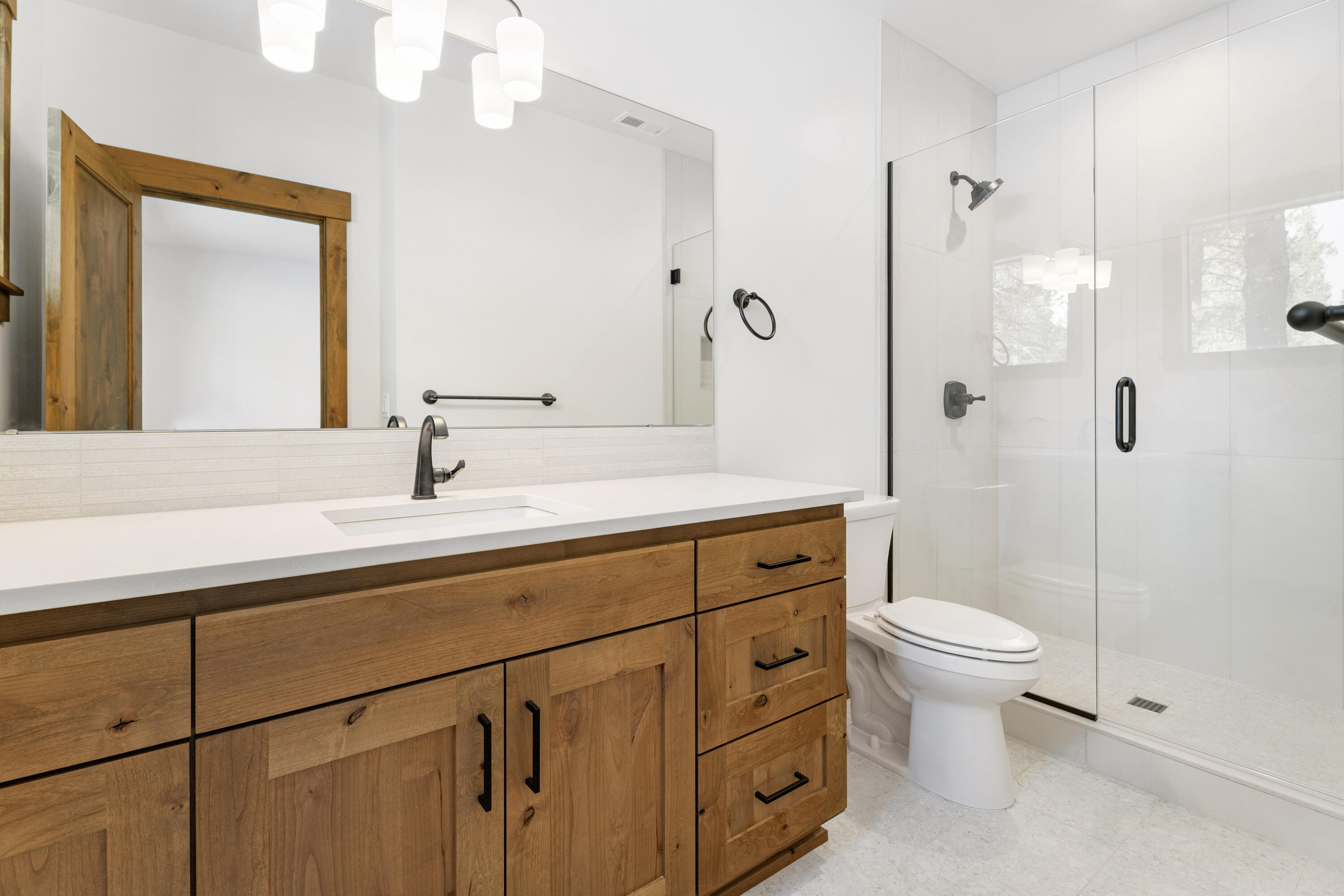 17815 Preservation Loop, 459