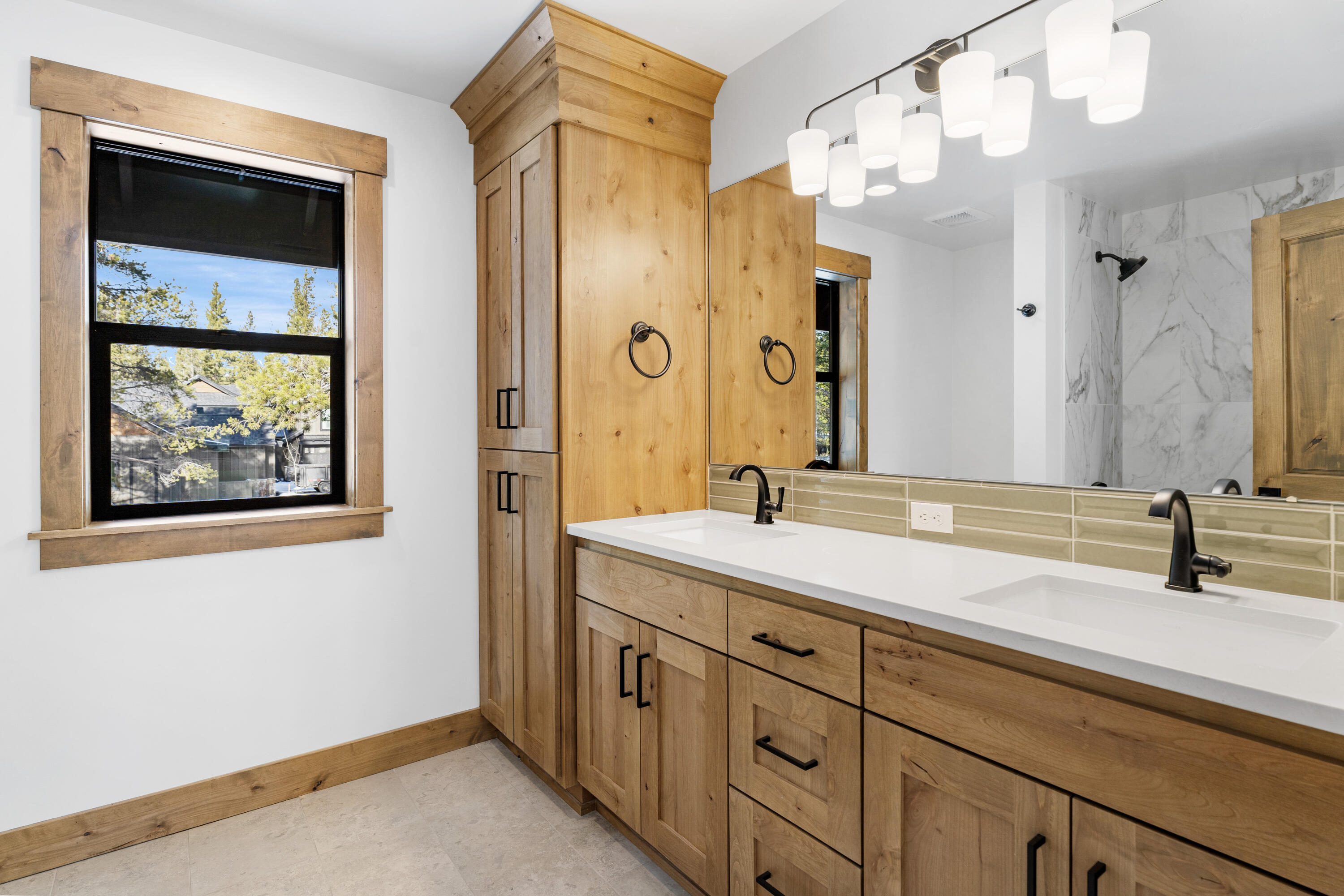 17815 Preservation Loop, 459