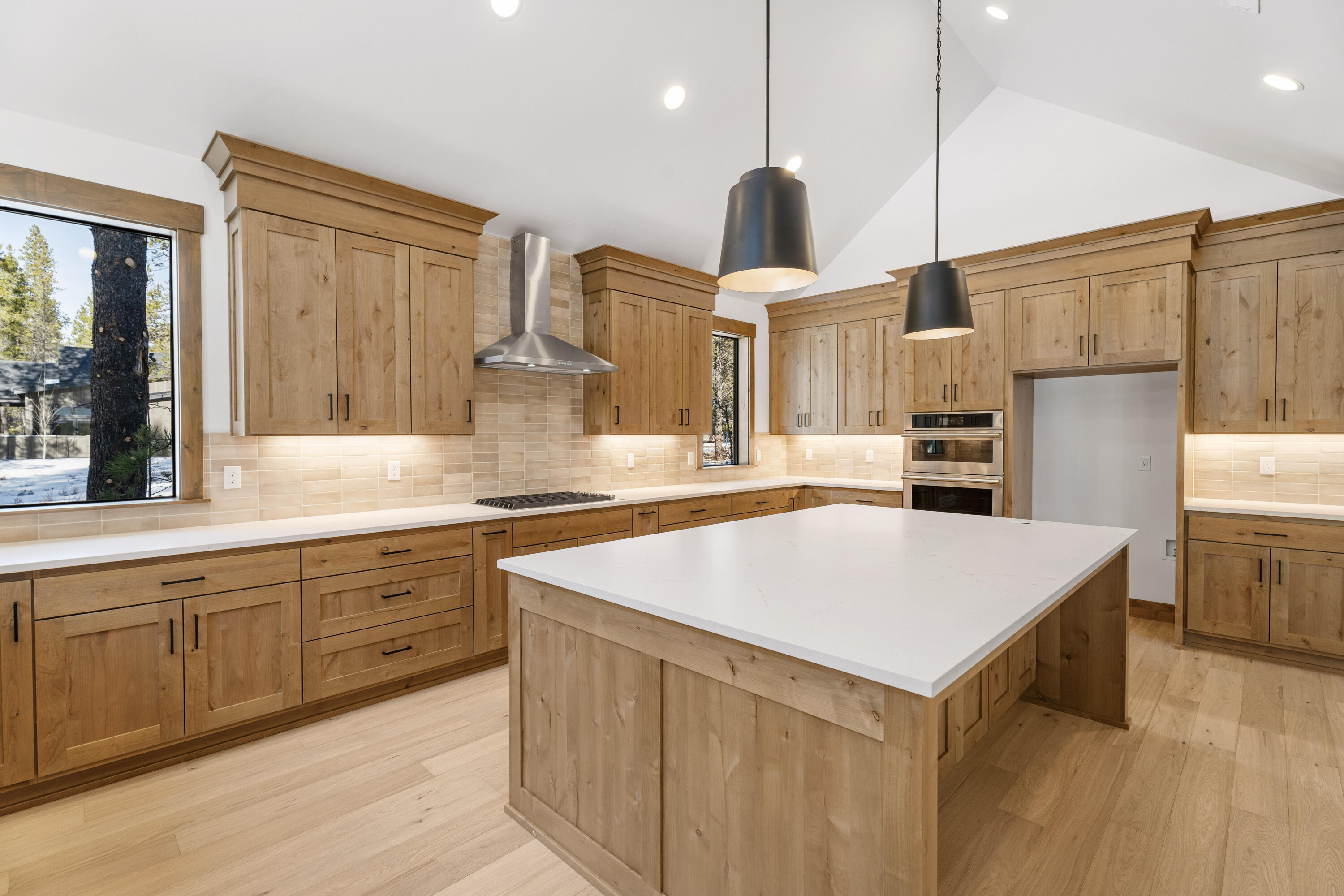 17815 Preservation Loop, 459