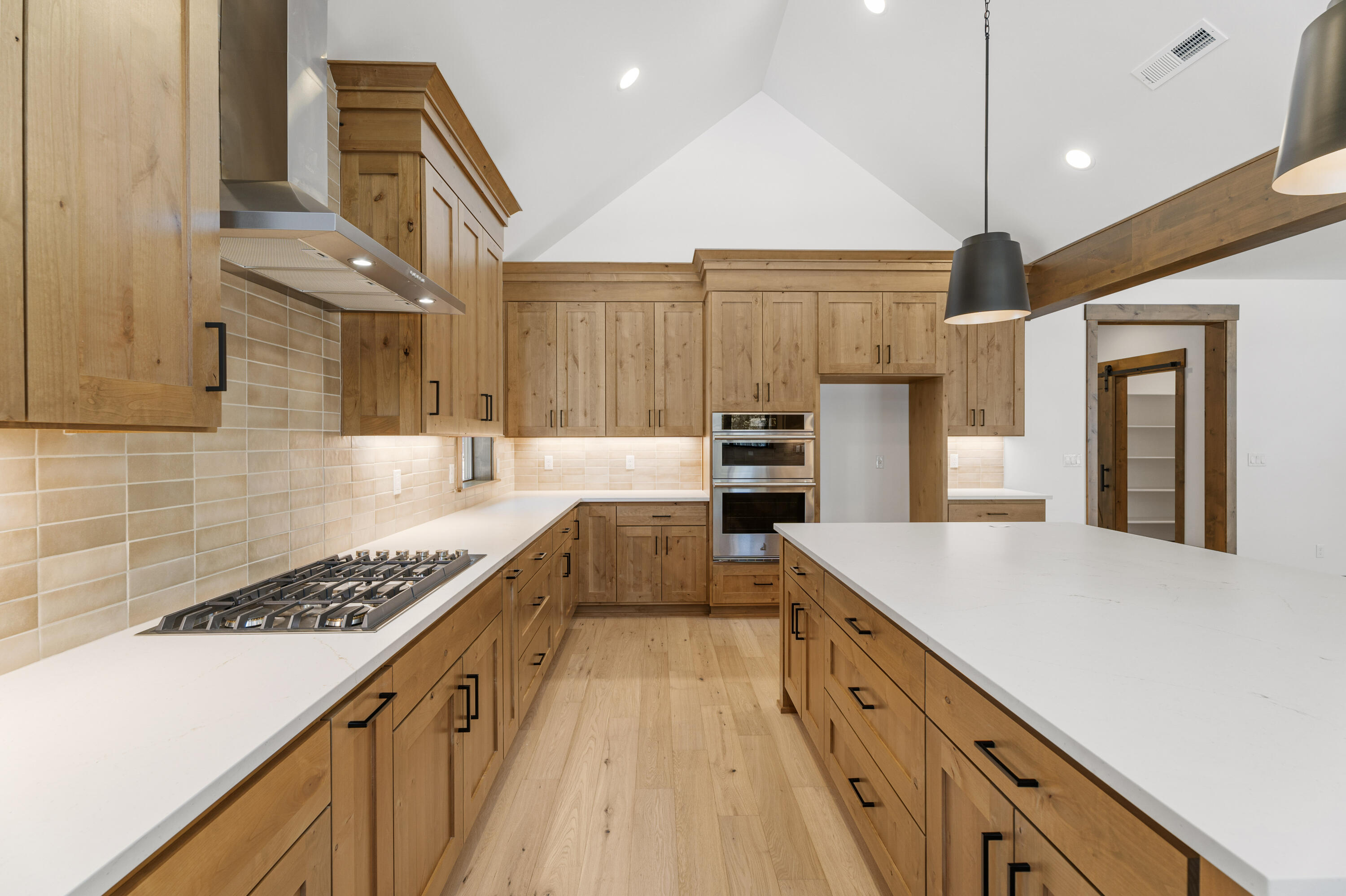 17815 Preservation Loop, 459