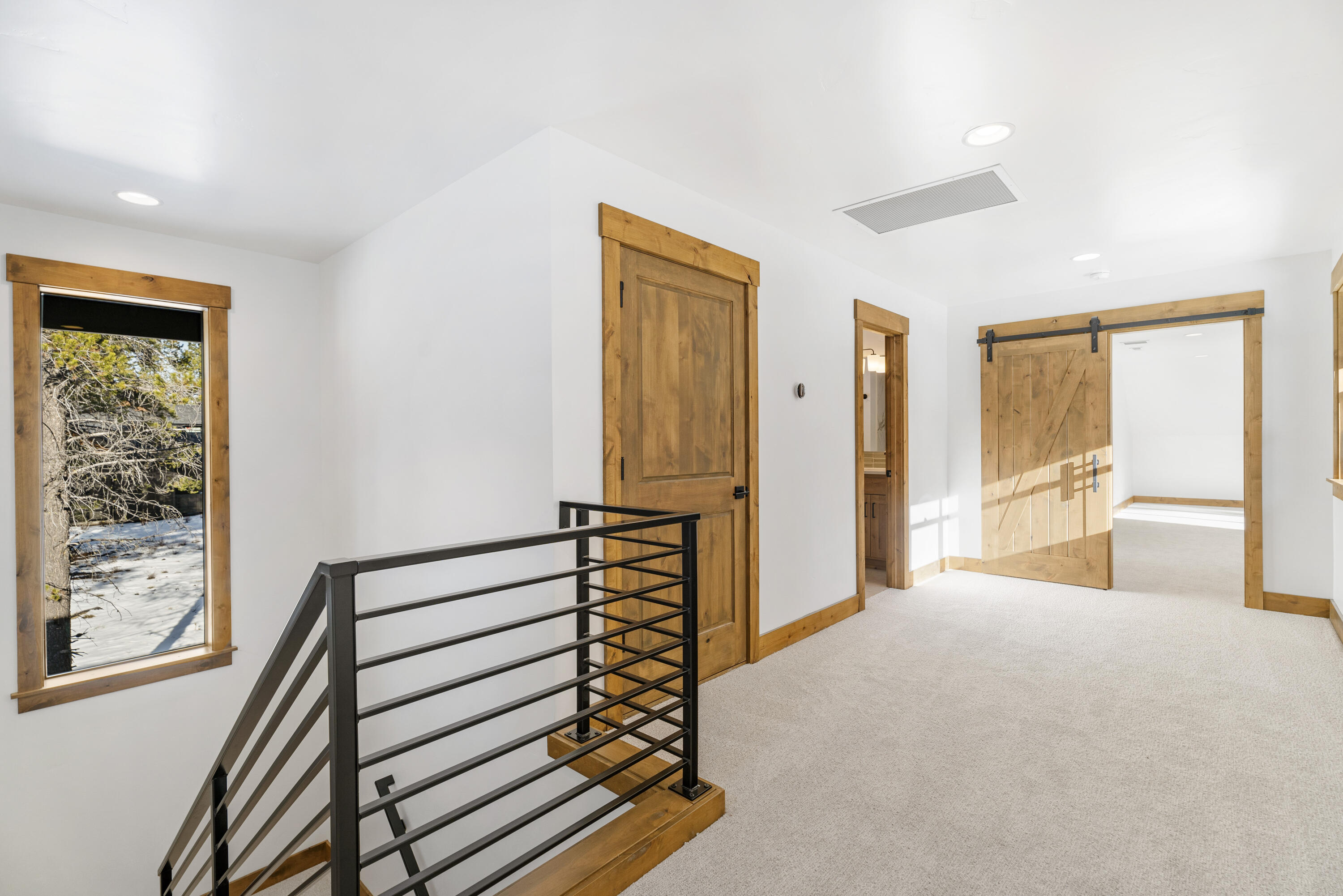 17815 Preservation Loop, 459